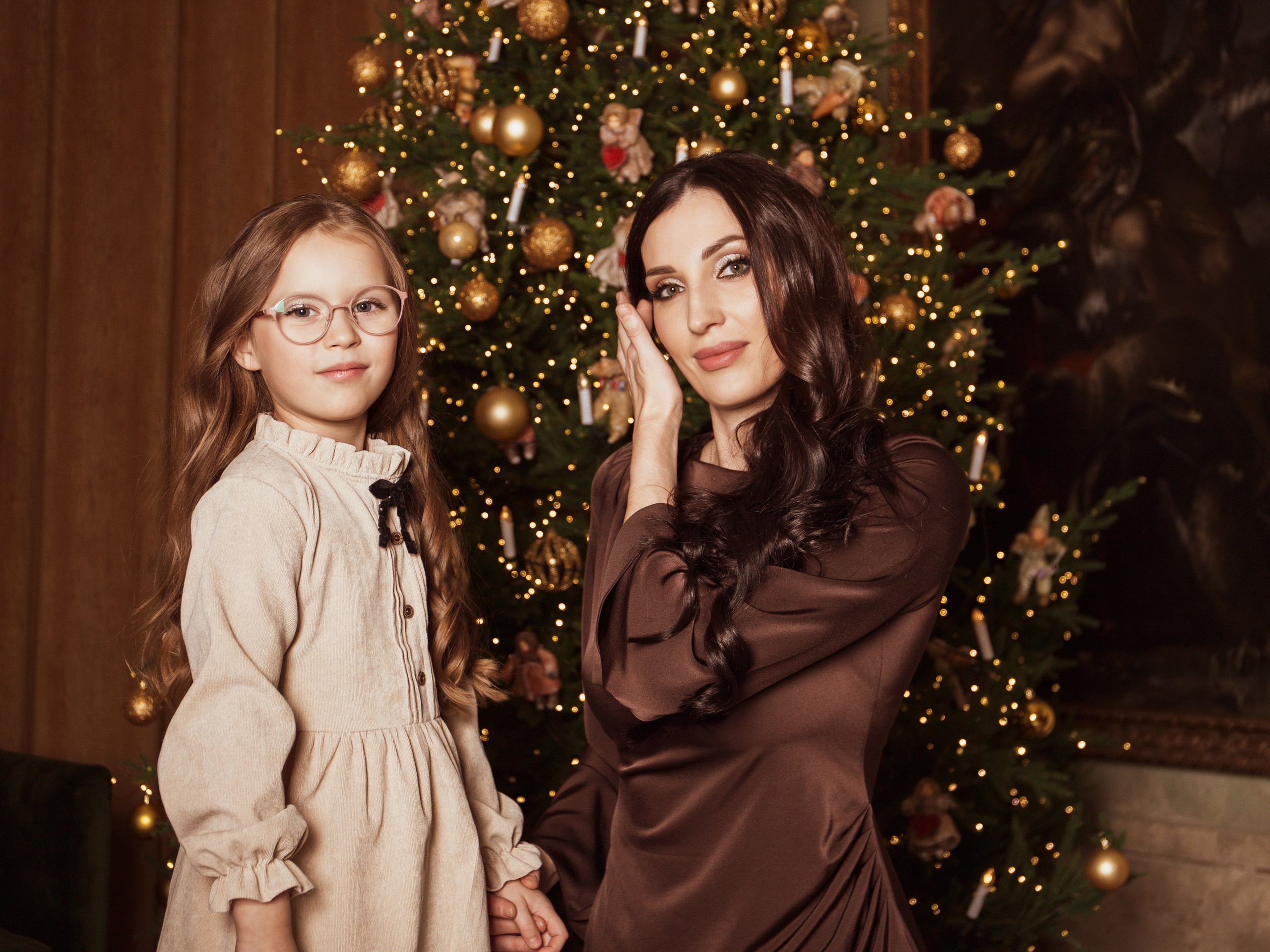 Мама с дочкой, новогодняя сьемка. Свадебный и семейный фотограф в Москве Мила Широких