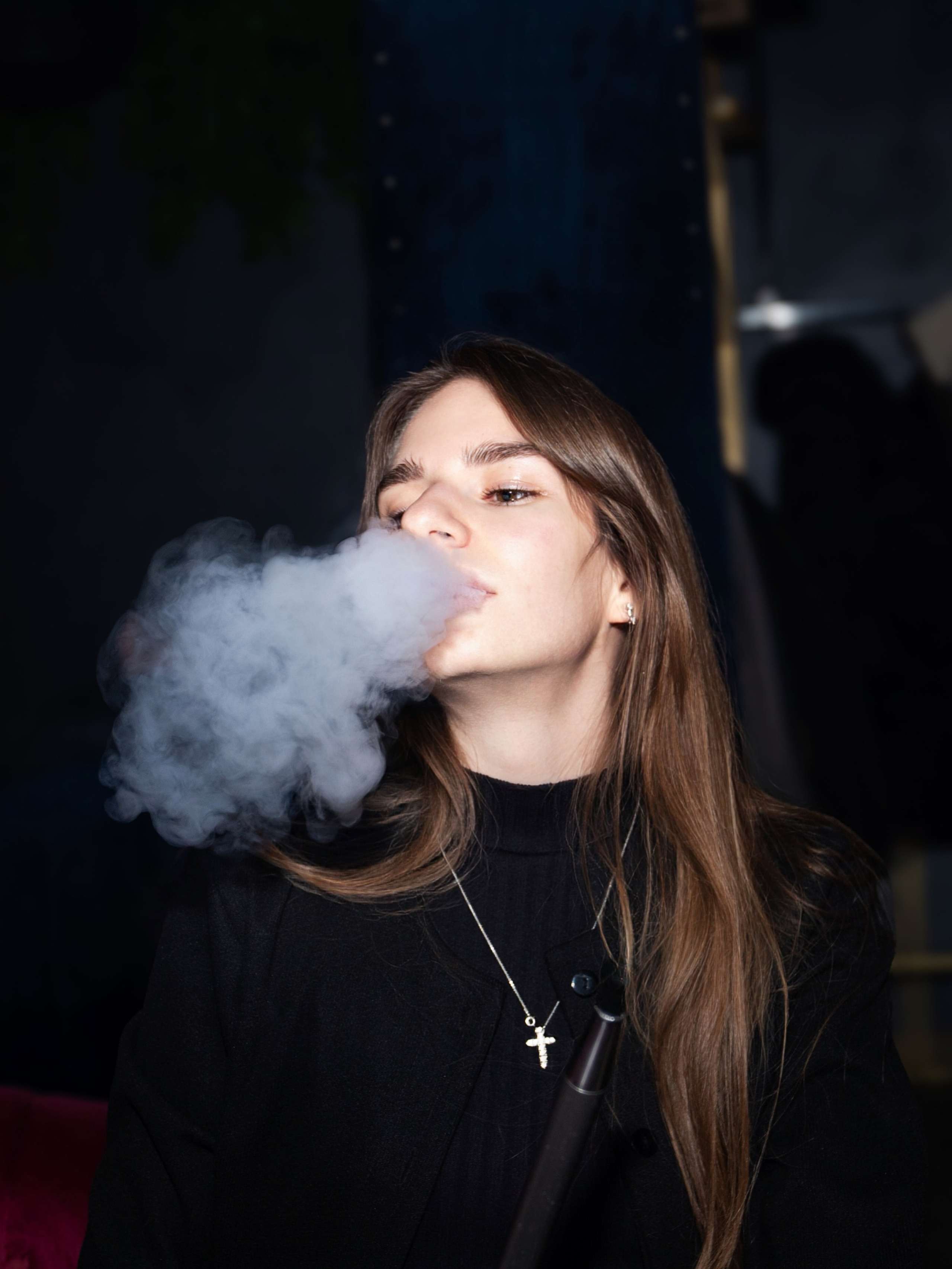 Репортажка из кальян-бара. Свадебный и семейный фотограф в Москве Мила Широких