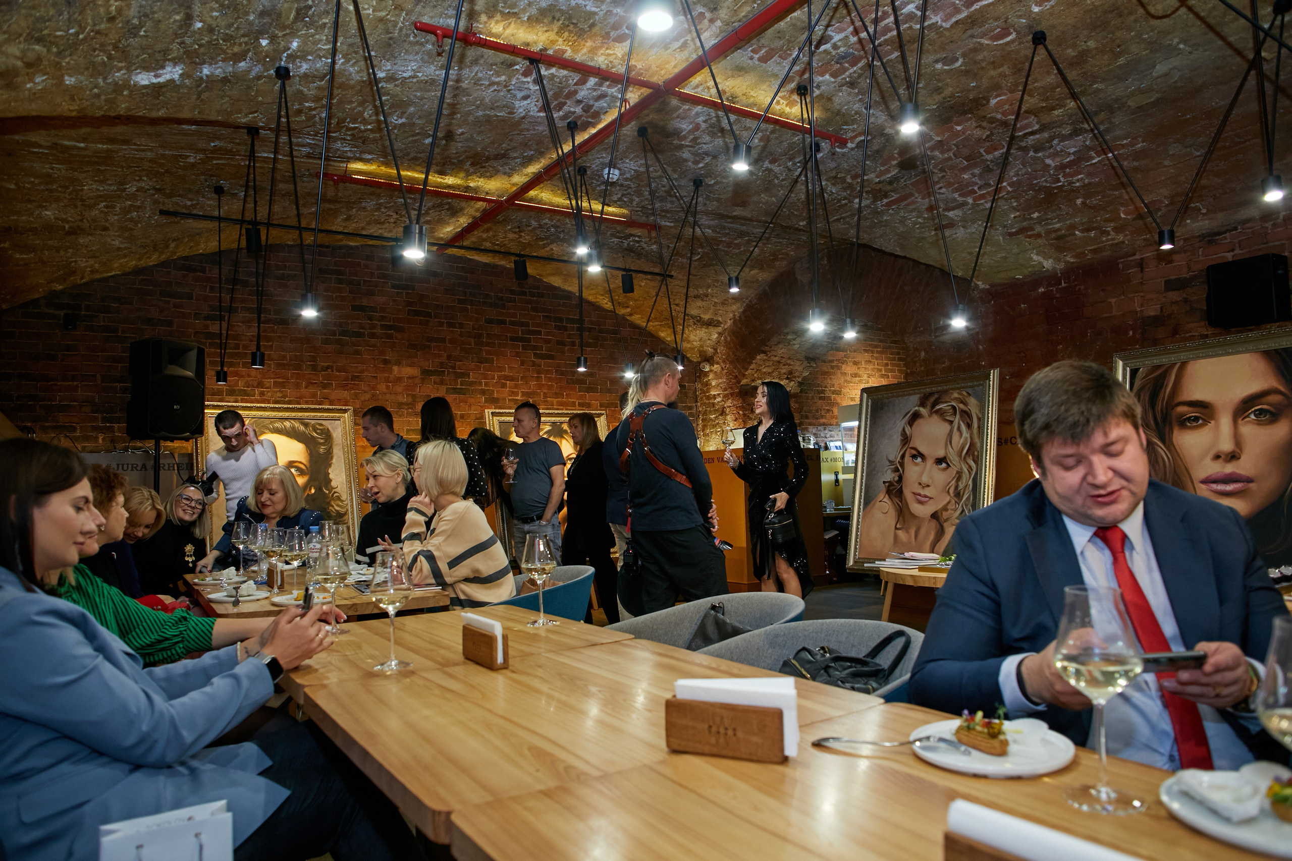 Презентация украшений «Соколов». Art photographer Nino