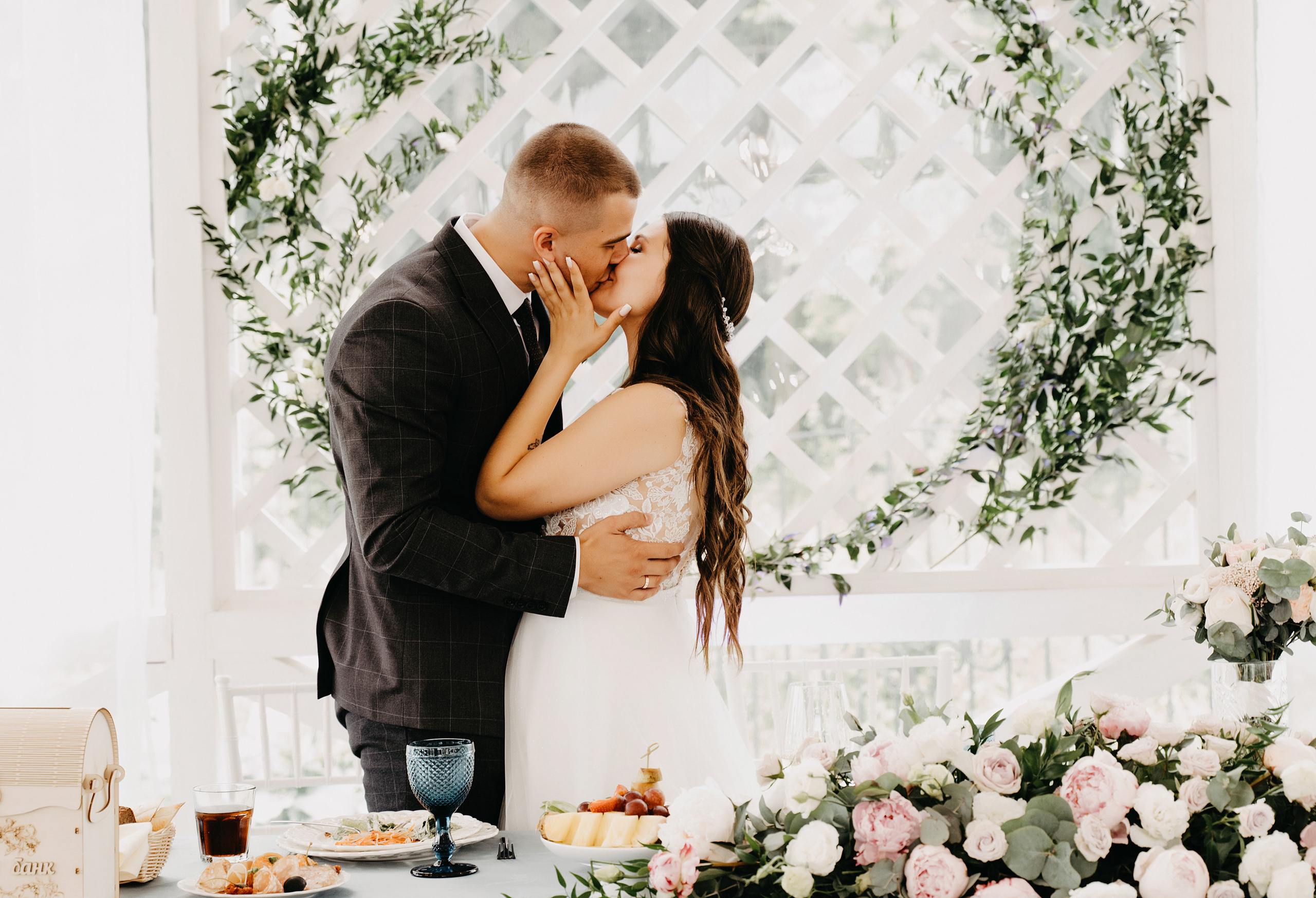 Денис и Ирина (полный день+ выездная регистрация). Свадебный фотограф