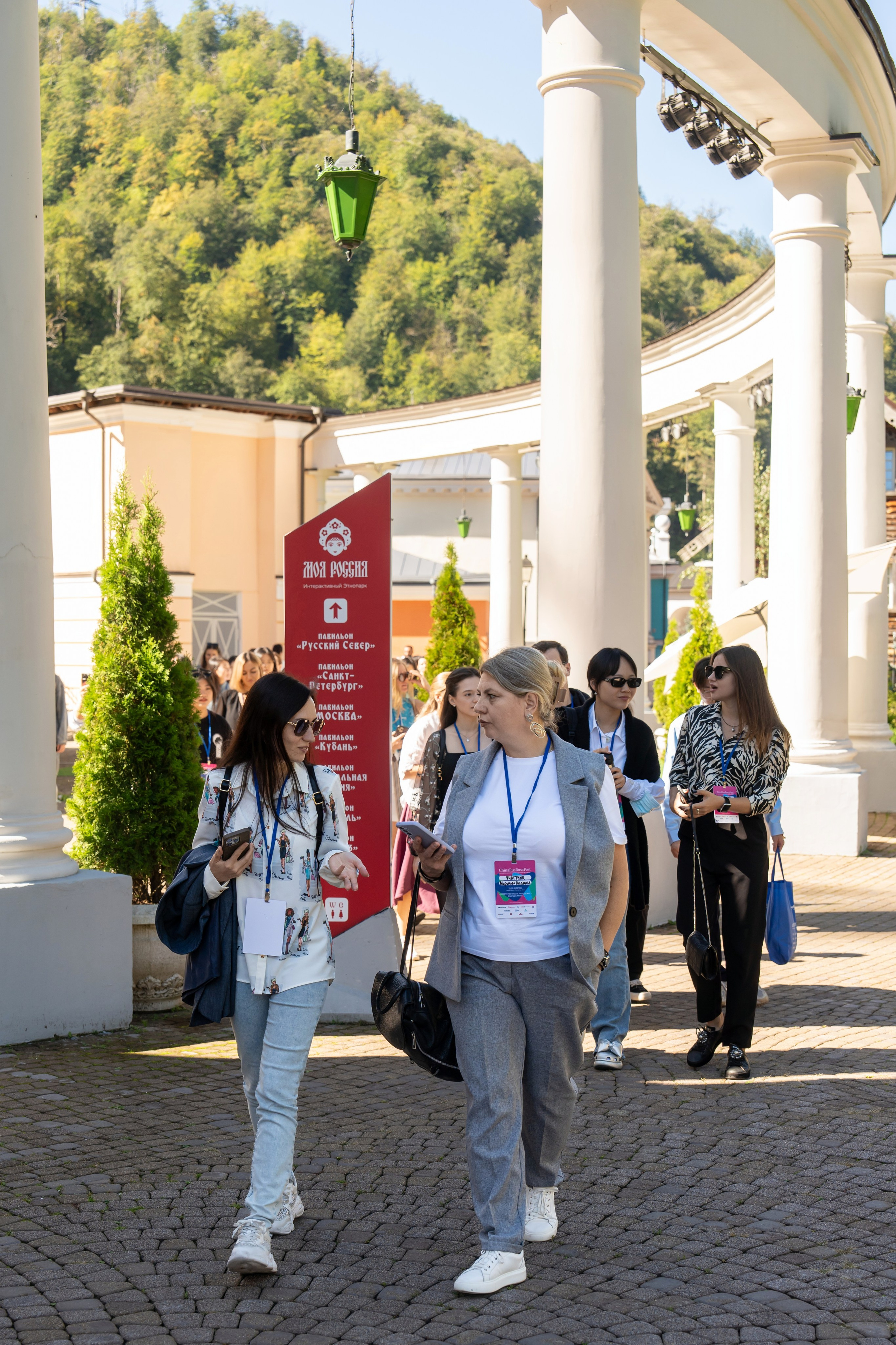 ChinaRosaFest 2024. Репортажный фотограф в Красной Поляне и Сочи Павлюченко Екатерина