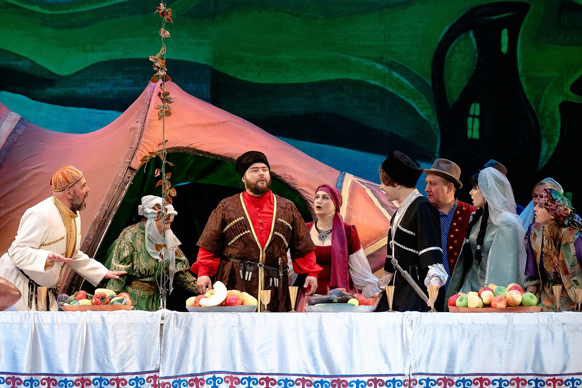 Театр оперы и балета им. Яушева. Музыкальная комедия «Ханума»