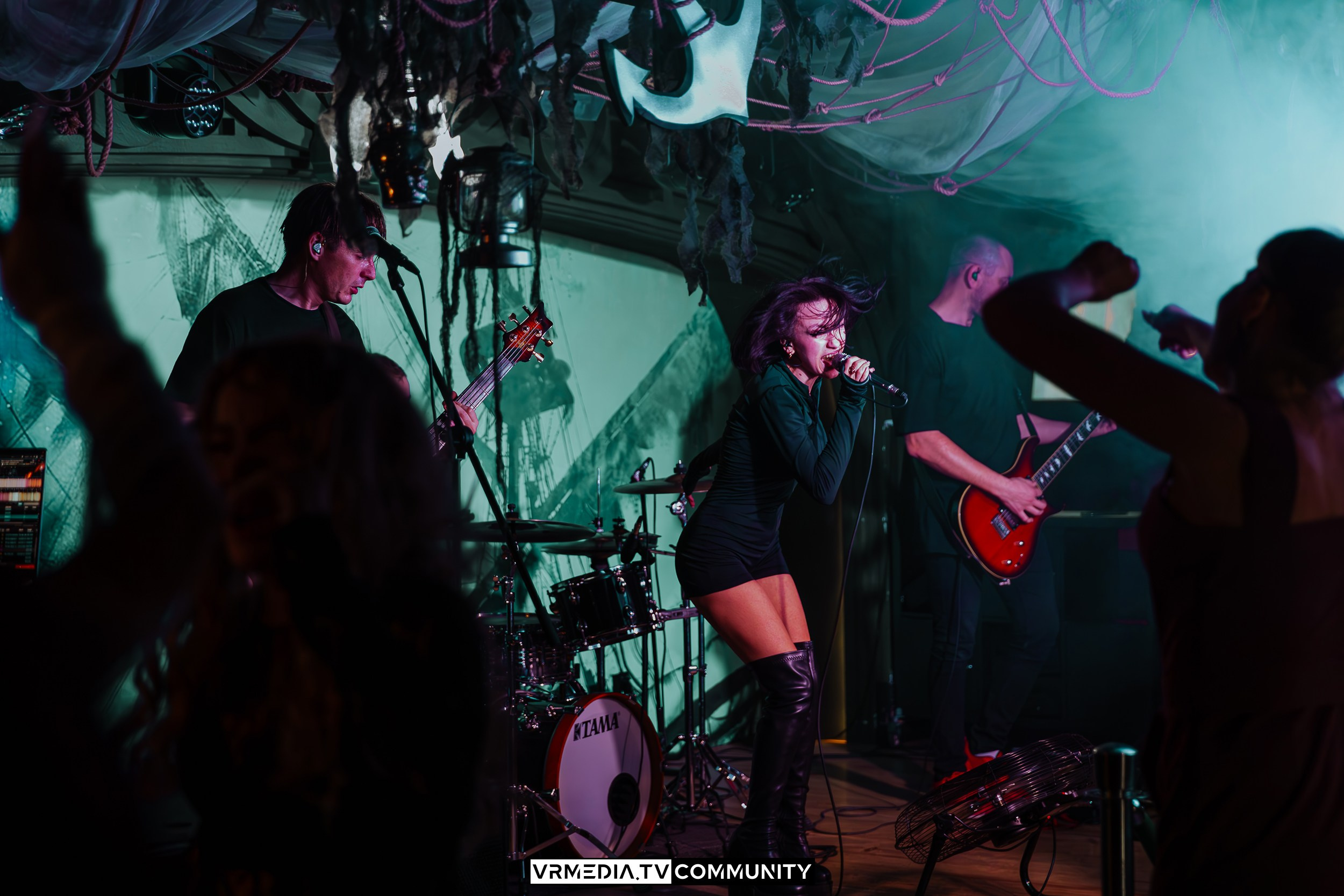 Ресторан «Мюнхен»: Часть команды — часть корабля