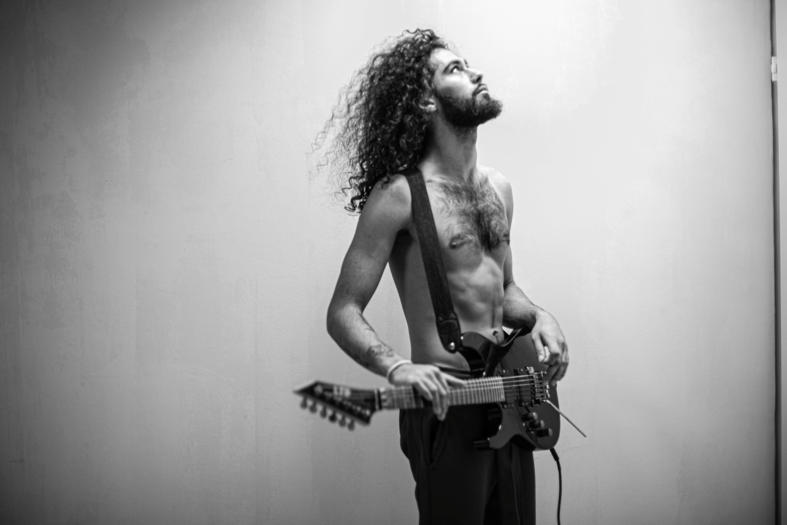 Портретная фотосессия гитариста Ромы. Elena Yavorskaya Photography