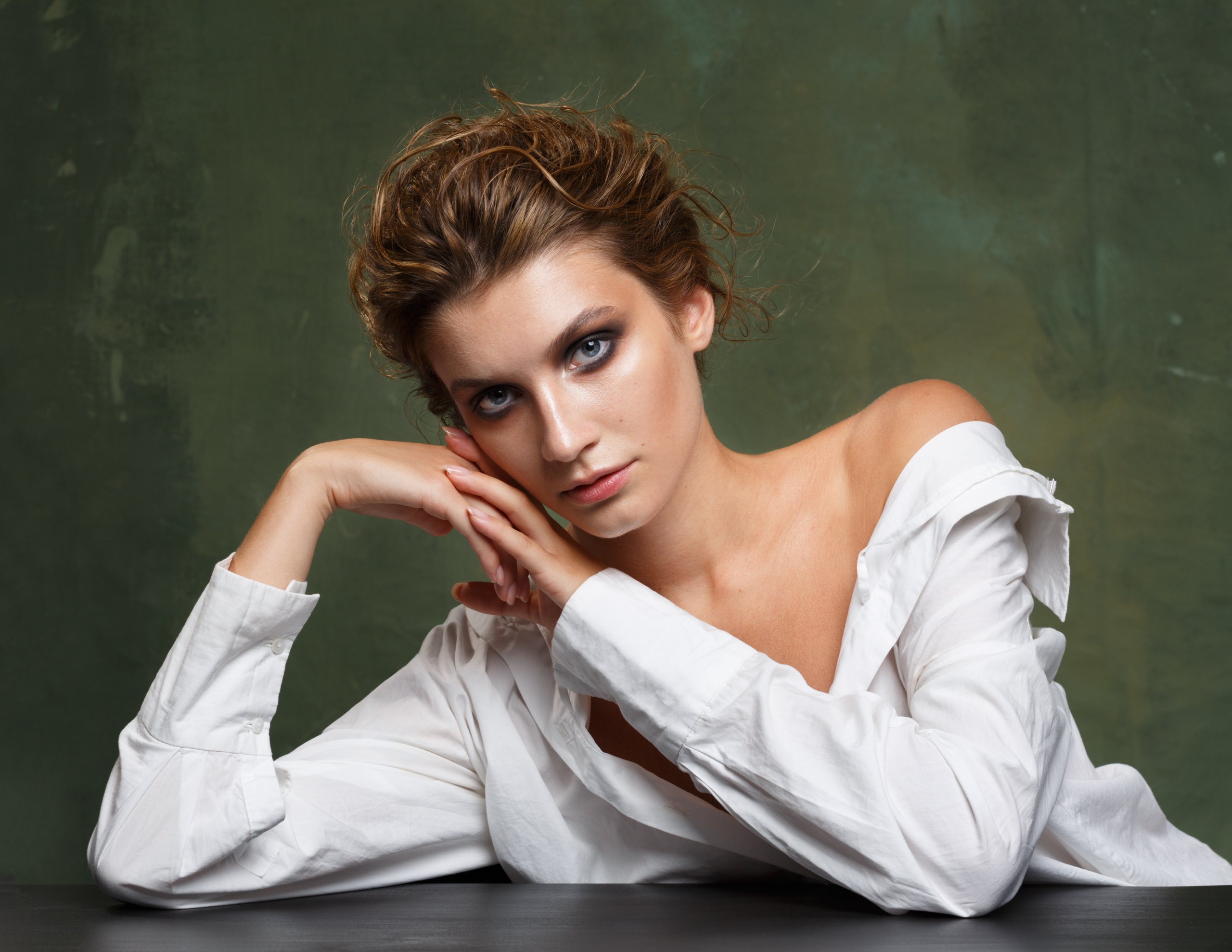 Классическая женская портретная фотосессия в стиле Питера Линдберга. Elena Yavorskaya Photography