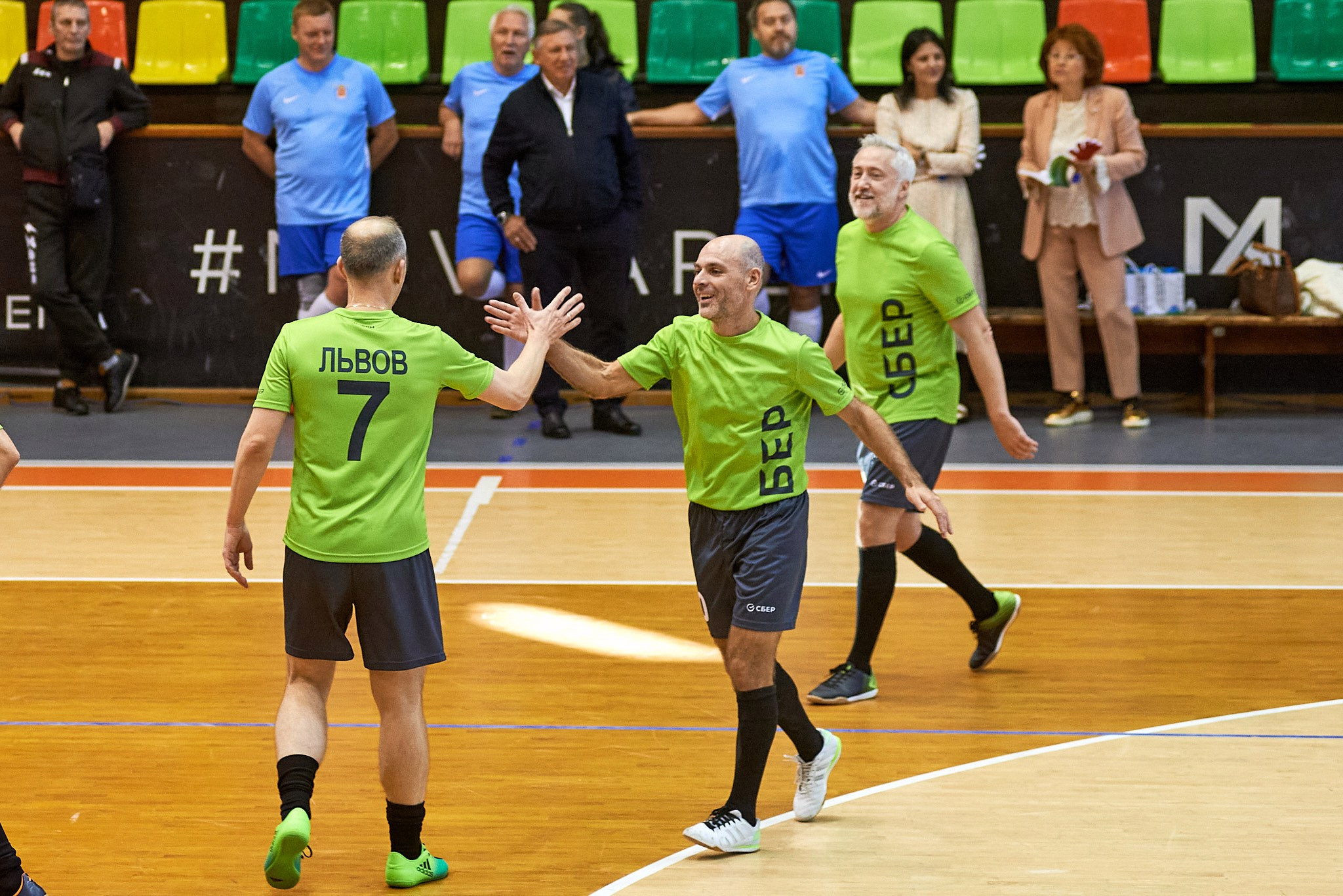 СБЕР и Правительство СПб товарищеский матч по мини-футболу. Иван Ступа, репортажный фотограф в Санкт-Петербурге и Ленинградской области