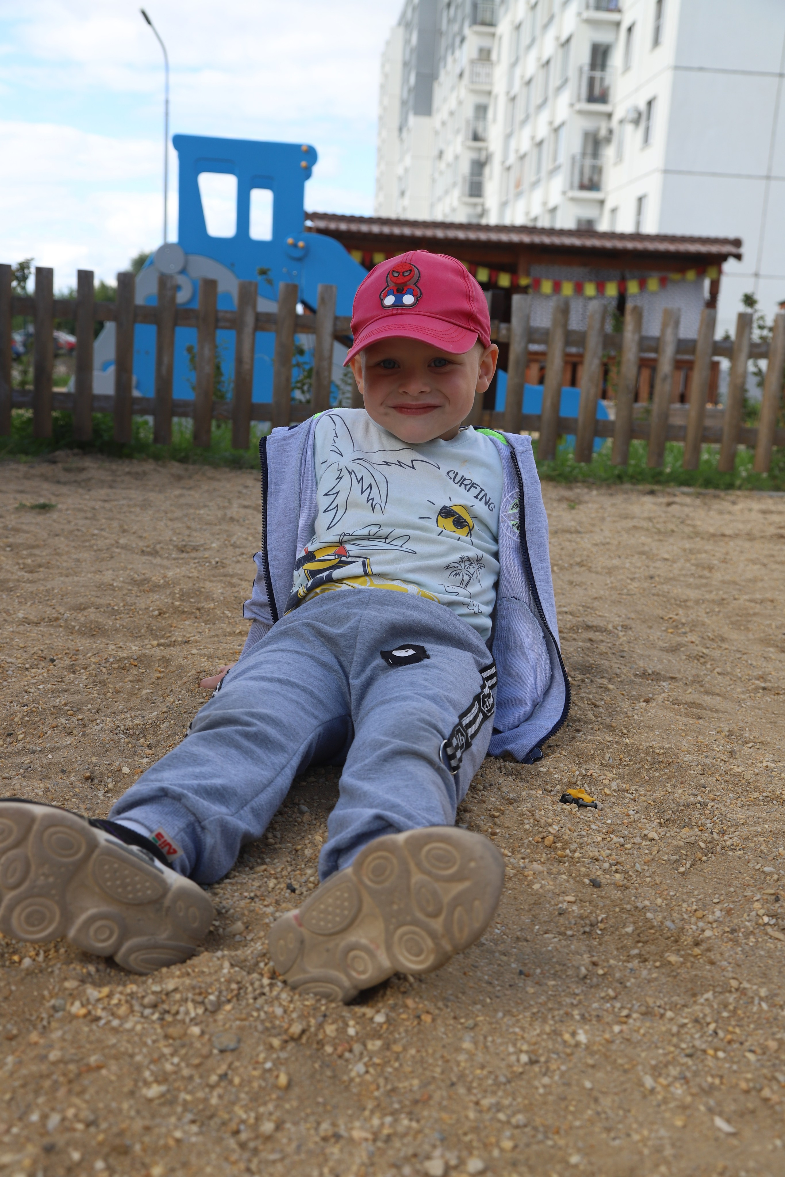 Фотосессия на улице Садик Группа Звездочки. Детский фотограф Чайкина Татьяна