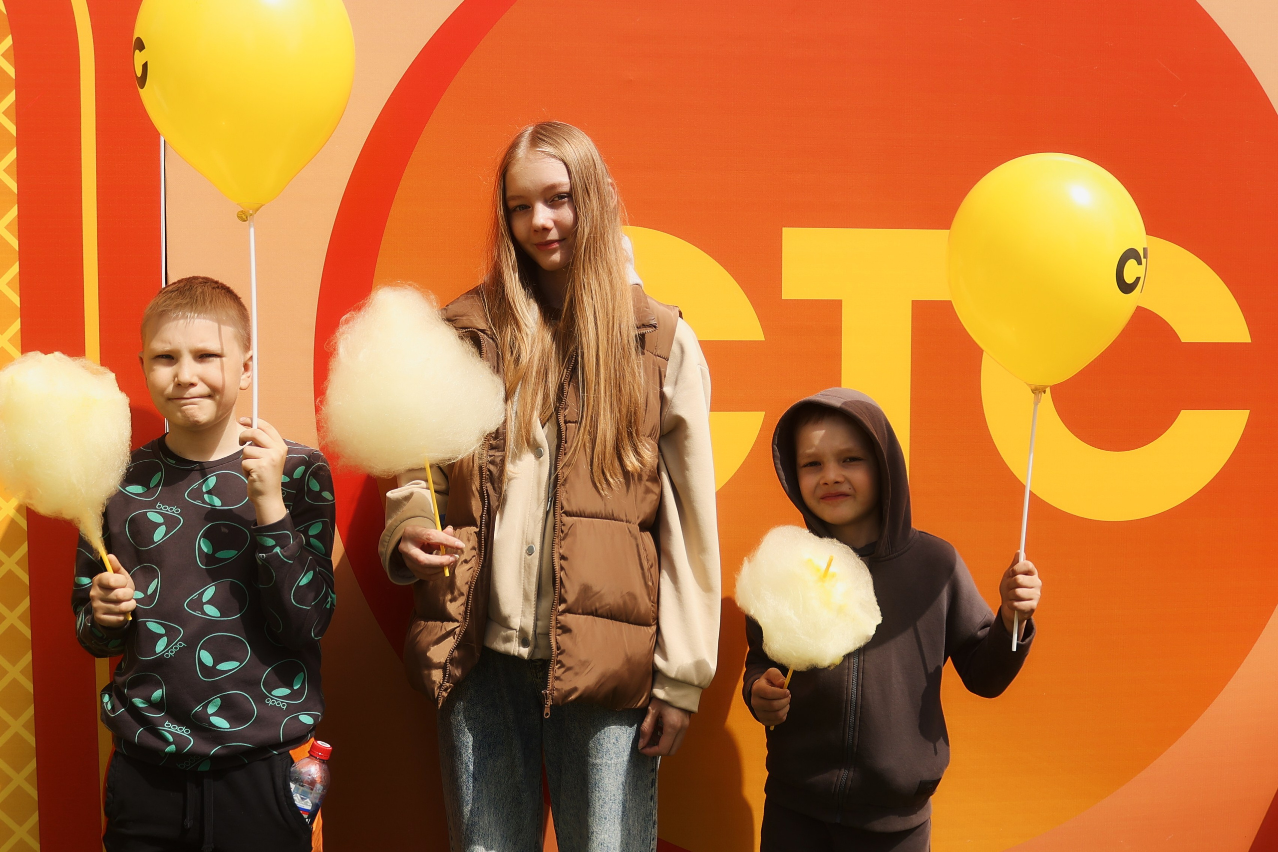 СТС поздравляет с днём города!. Виктория Ларина — Портретный профессиональный фотограф в Иркутске