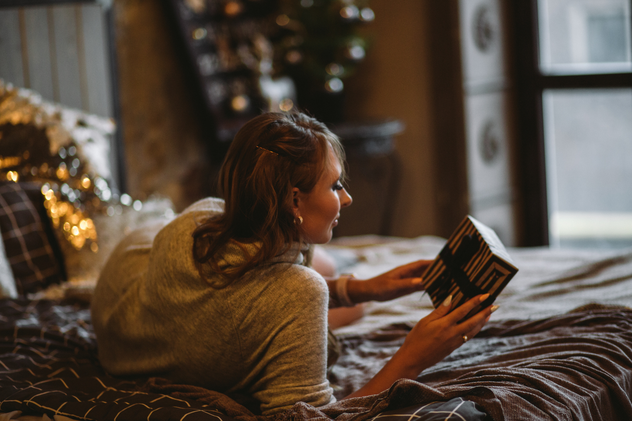 Олеся и Дима в Рождество. Свадебный и семейный фотограф в Санкт-Петербурге Исупова Юлия