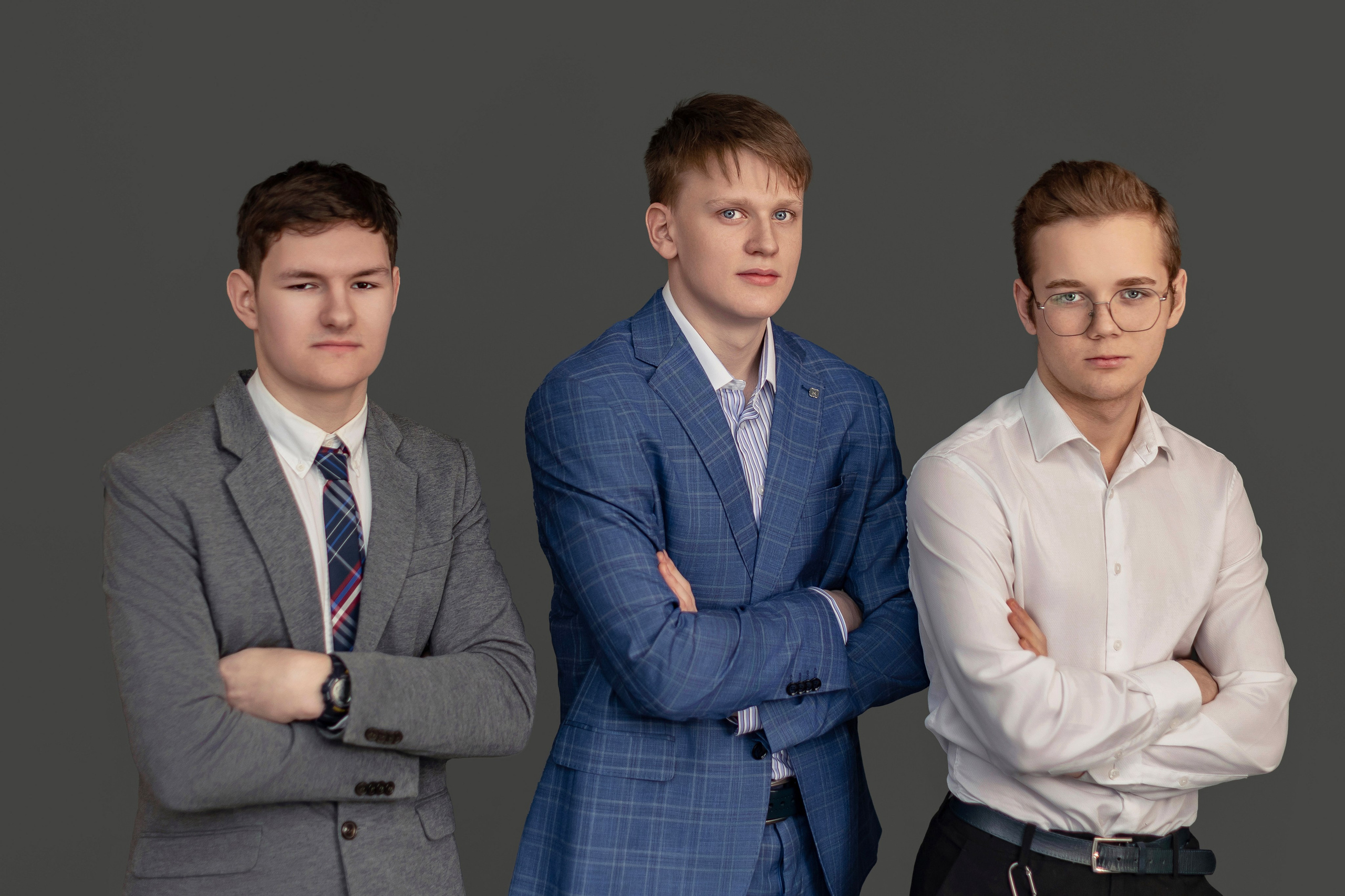 Галерея съемок в школе. Фотограф и видеограф Москва. Свадебный фотограф, видеограф. Выпускные альбомы. Оживающие альбомы