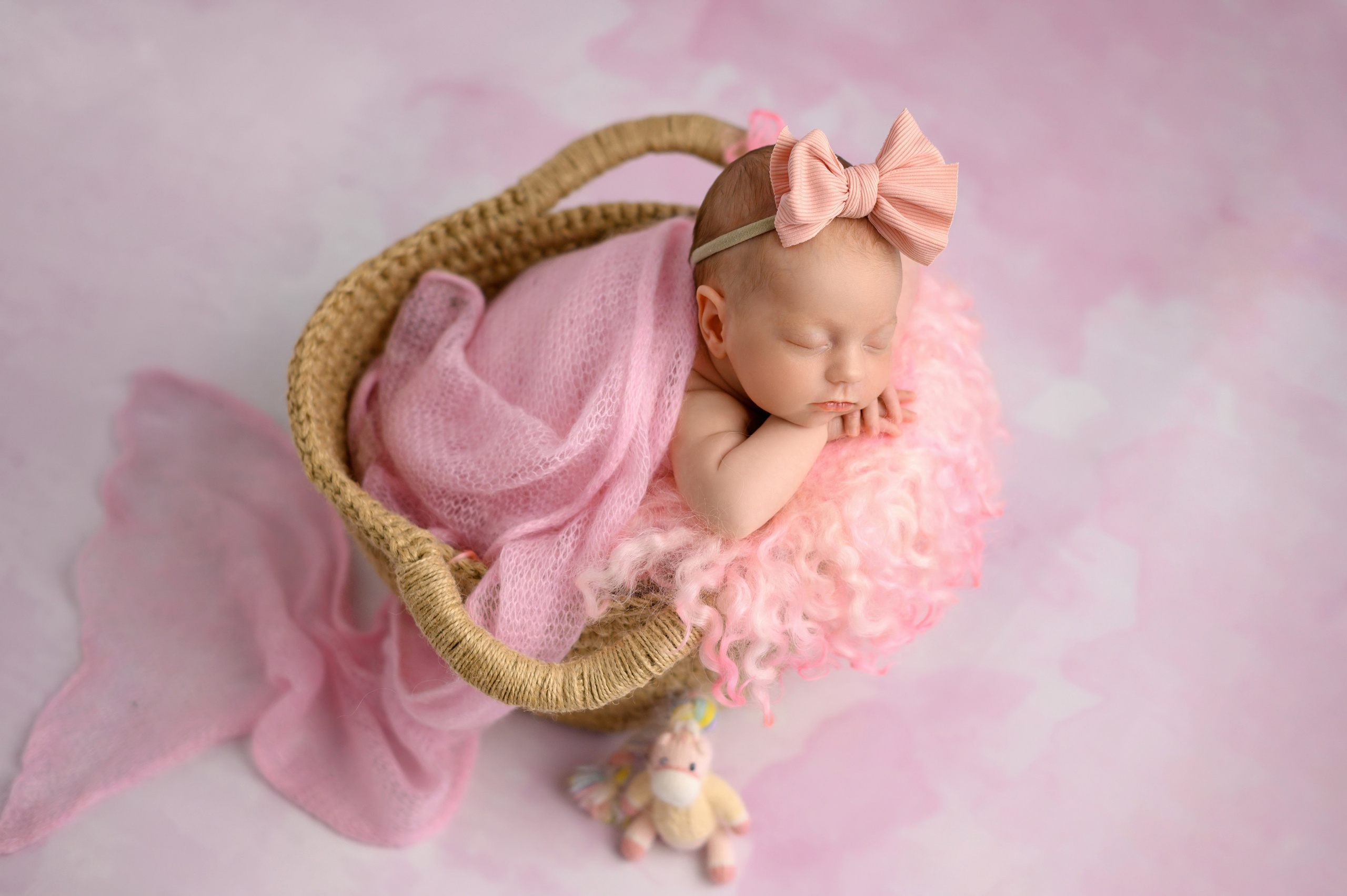 Новорожденные. Любовь Федоряева — фотограф в Симферополе и в Крыму