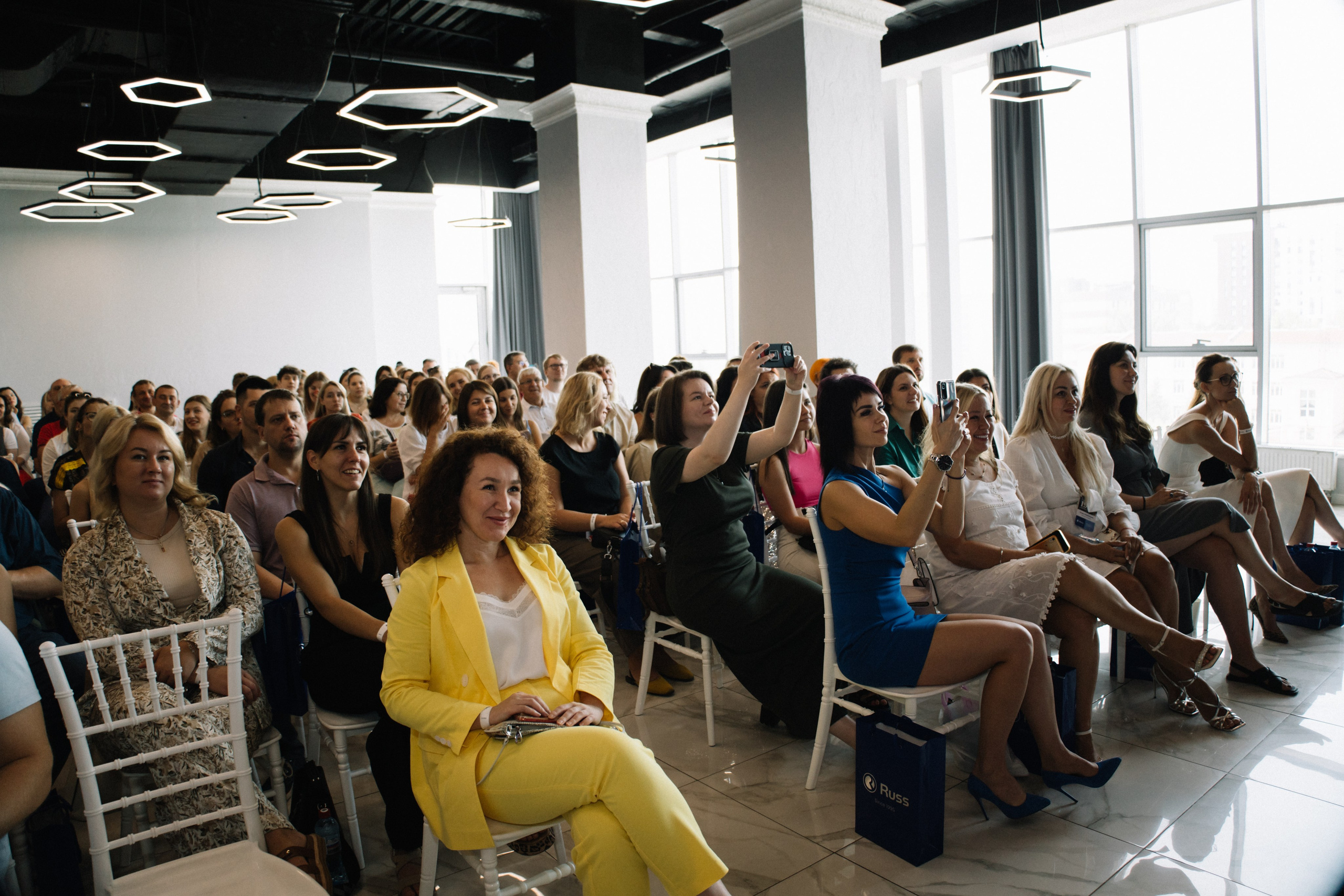 RUSS. Фотограф в Иркутске