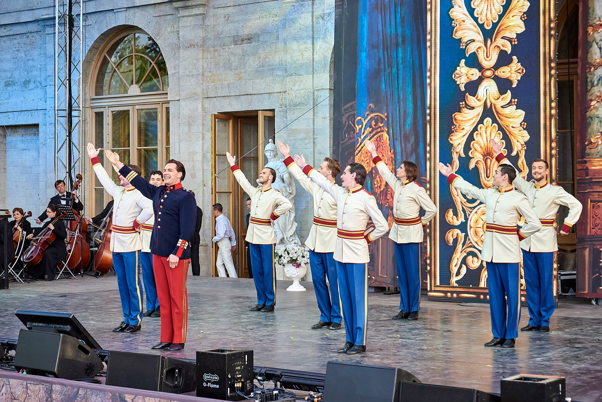 Фестиваль «Оперетта-парк» 2024. Иван Ступа, репортажный фотограф в Санкт-Петербурге и Ленинградской области