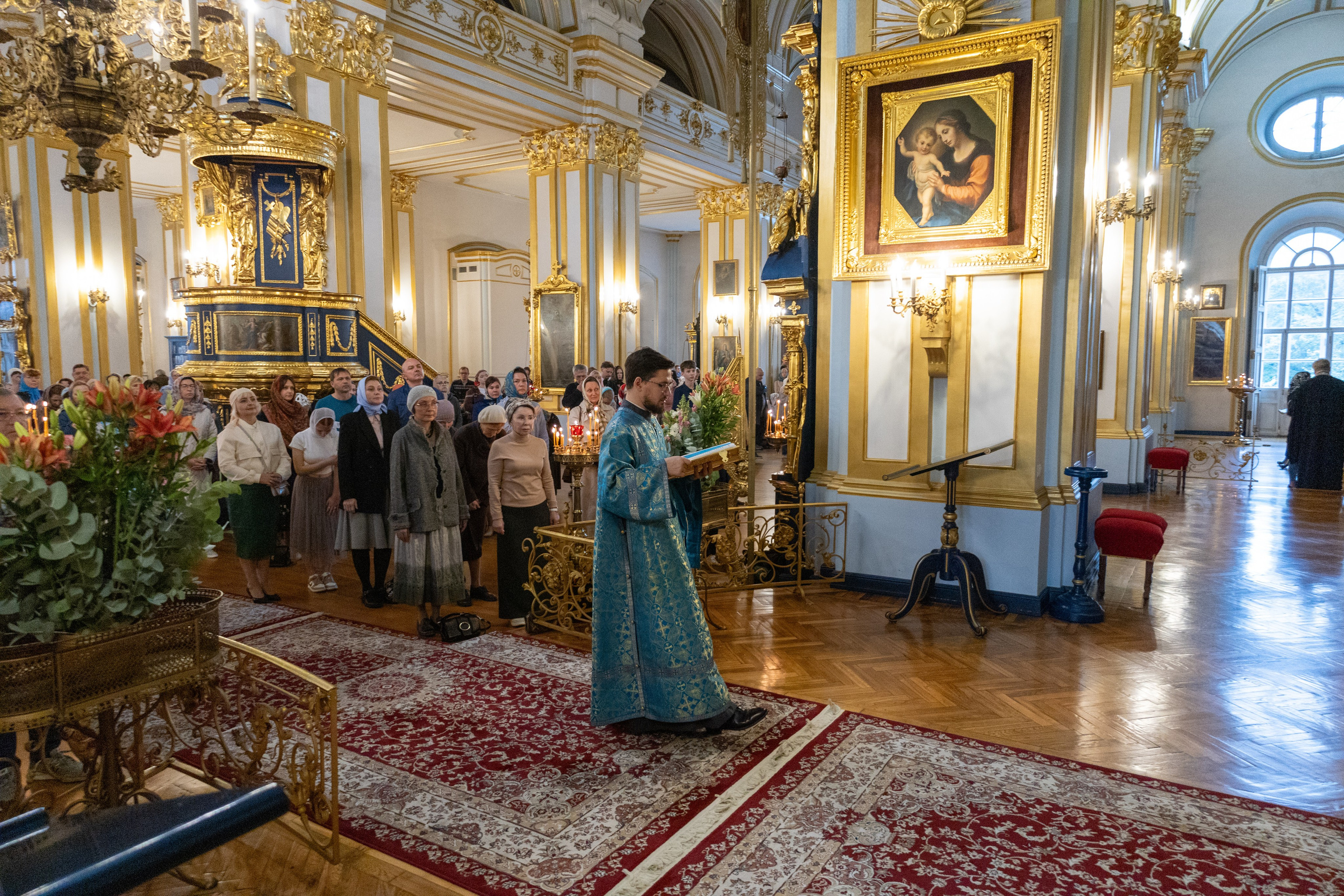 РОЖДЕСТВО ПРЕСВЯТОЙ ВЛАДЫЧИЦЫ НАШЕЙ БОГОРОДИЦЫ И ПРИСНОДЕВЫ МАРИИ. НИКОЛО-БОГОЯВЛЕНСКИЙ МОРСКОЙ СОБОР