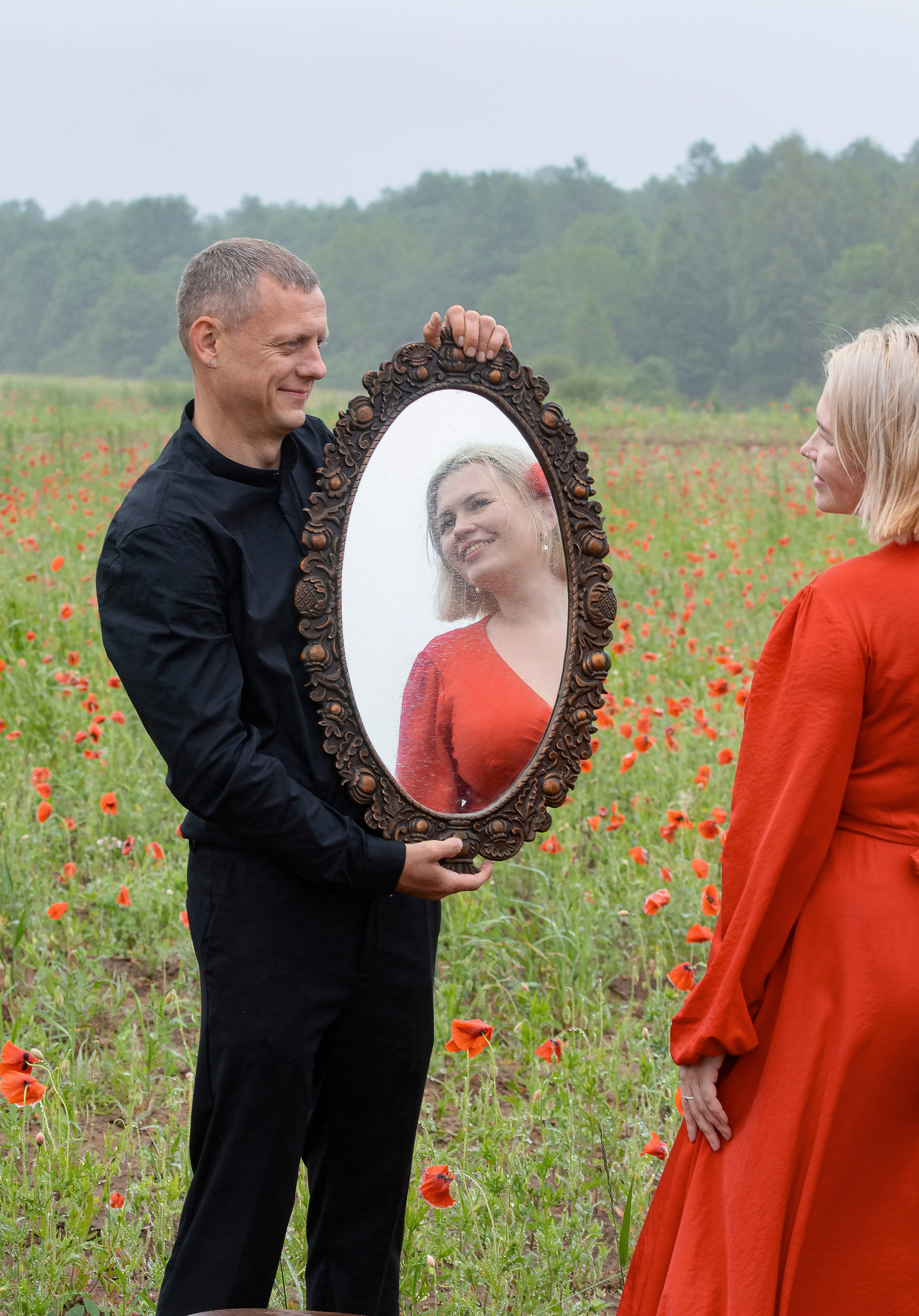 Семья в маках. Портретный фотограф в Санкт-Петербурге Савельева Ольга