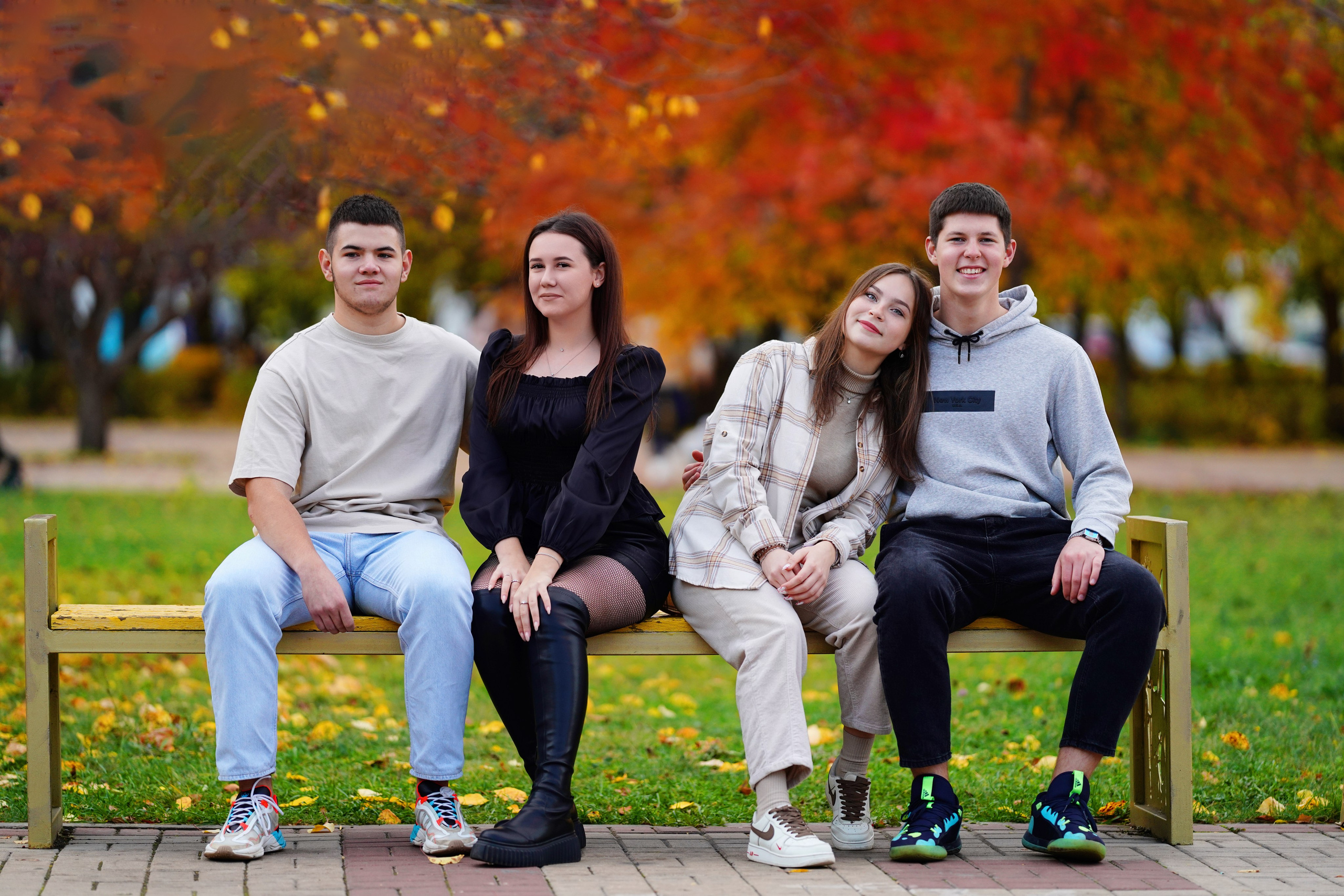 Осень 9,11 класс. Современные выпускные альбомы. Мы делаем не просто альбомы, а стильные фотокниги