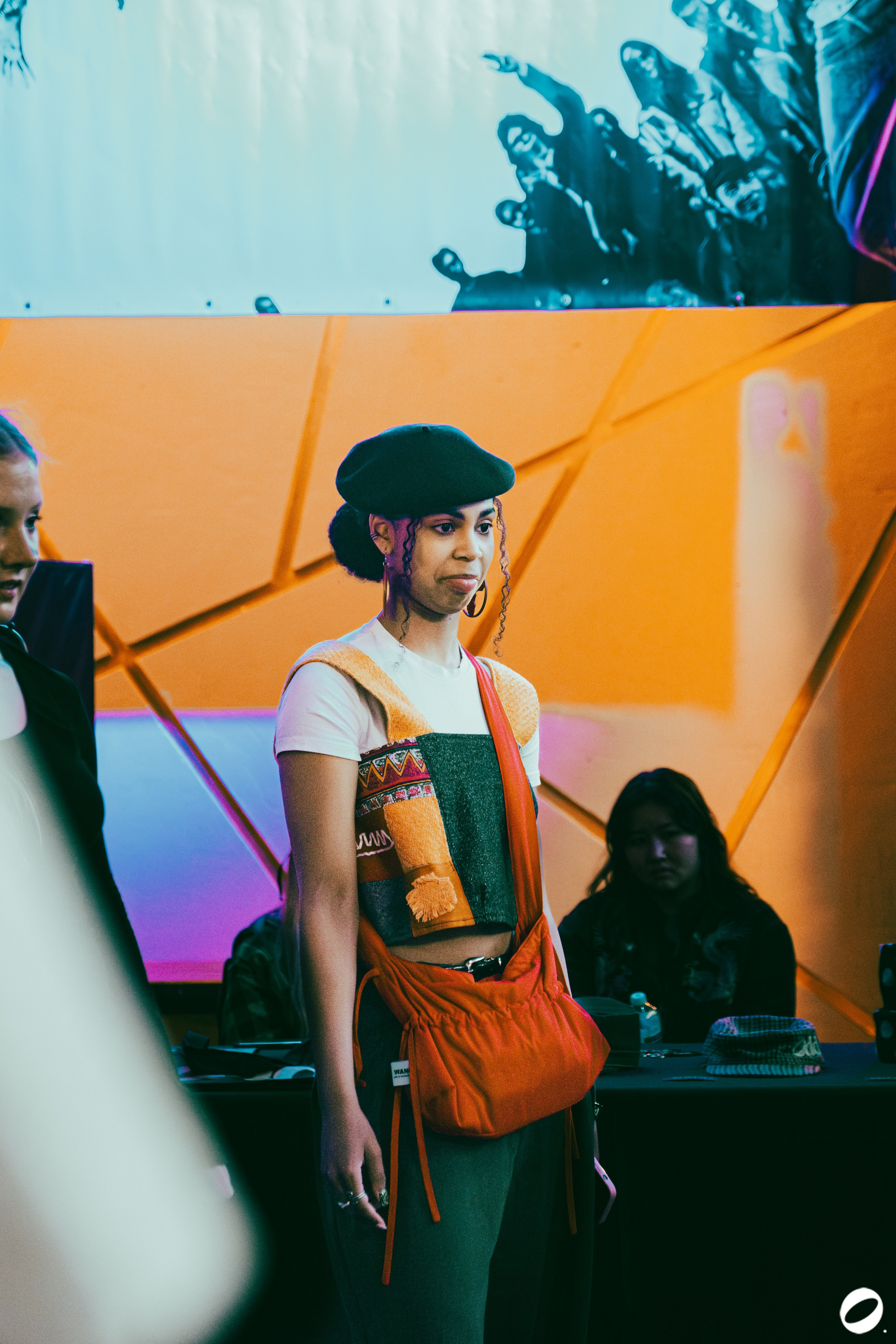 ODD.CLUB 04/04 (@youlovebu). Соня бу тебя сфоткала