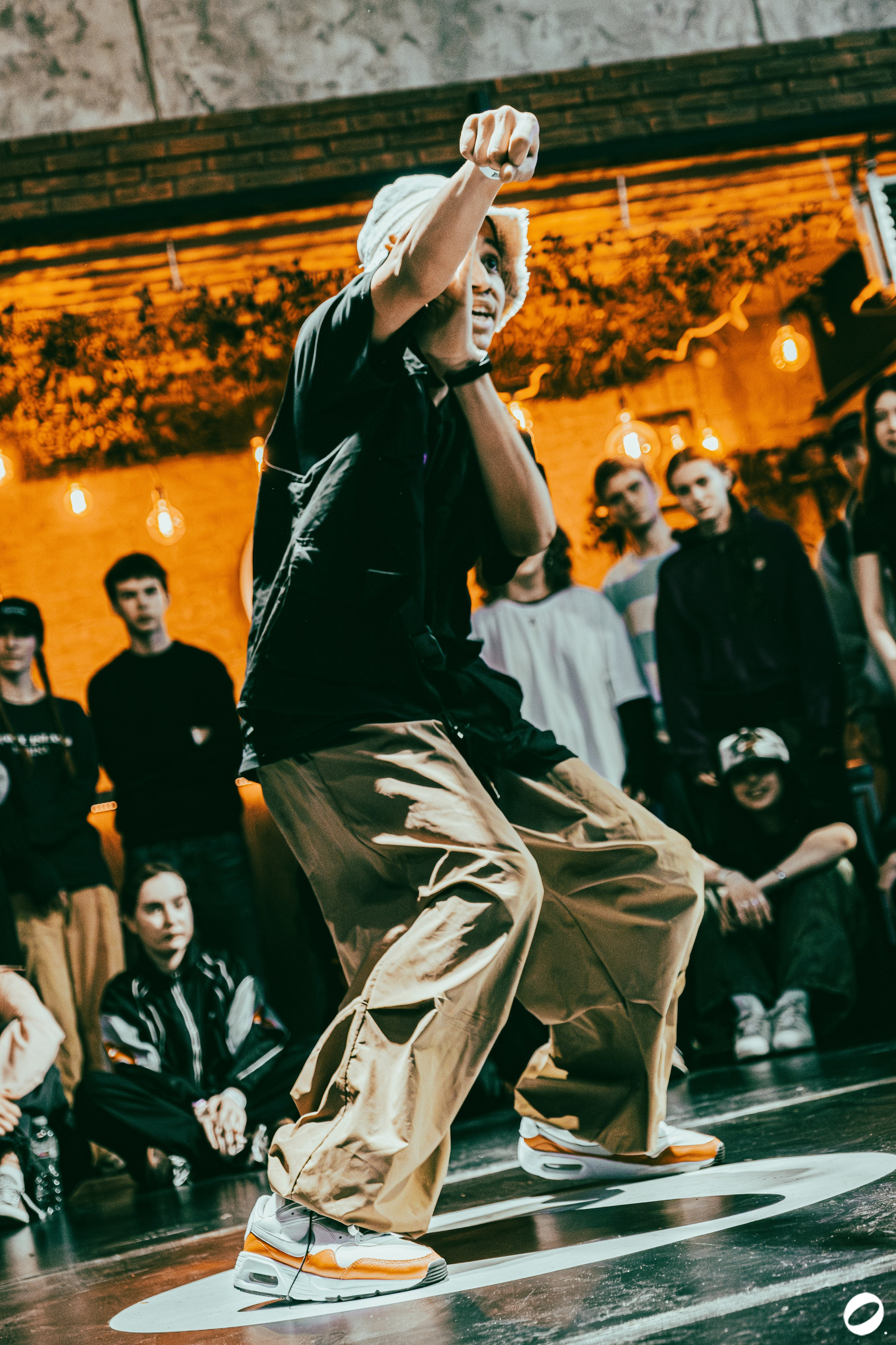 ODD.CLUB 04/04 (@youlovebu). Соня бу тебя сфоткала