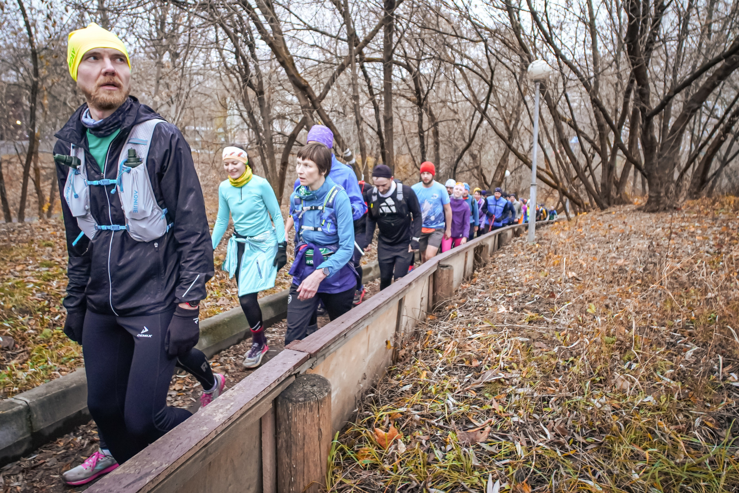 #марафонудома #яuzarun 2024 2-я петля, группа 6:30. Роман Капилюшов. Бег. Фото. Видео. г. Люберцы