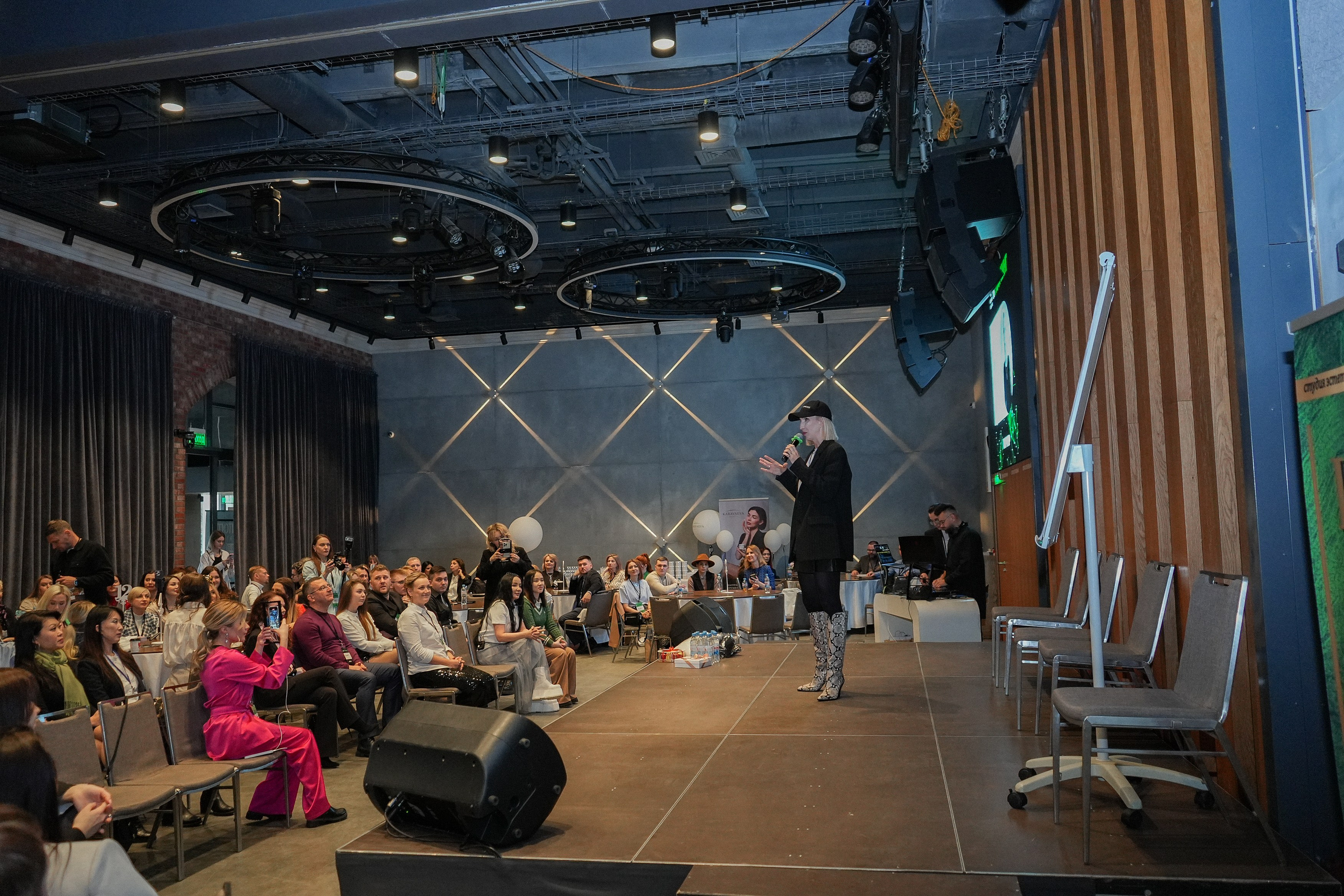 Нетворкинг 200 человек. Фотограф Волгоград Анастасия Ли