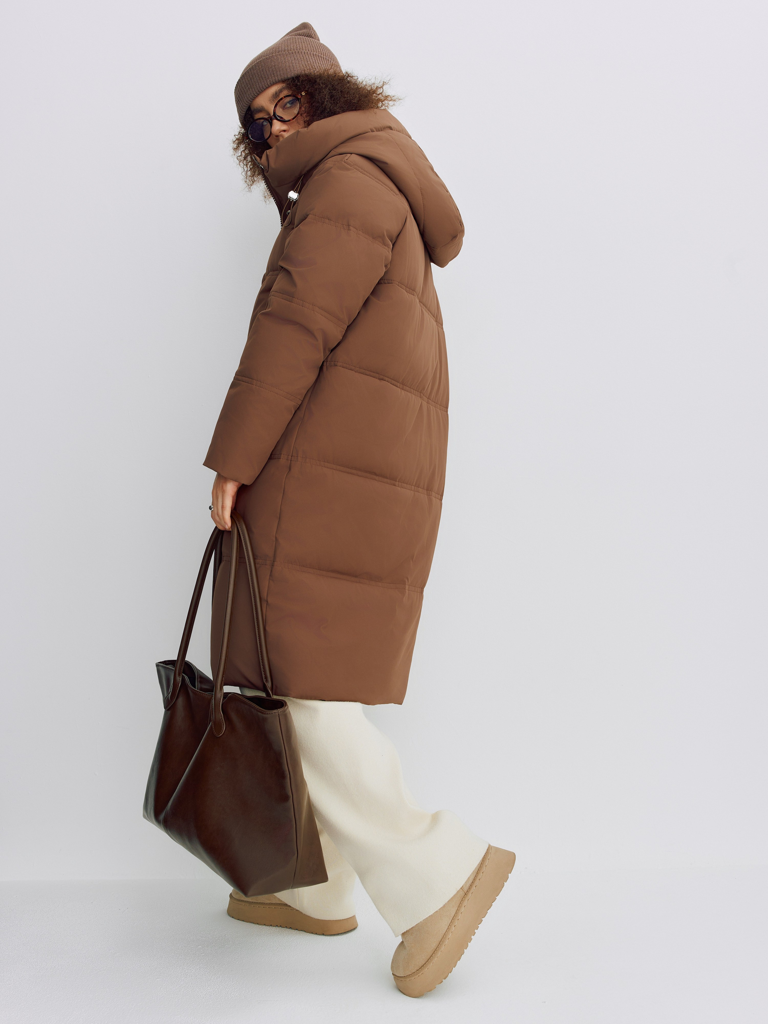 Куртки. Фотограф для маркетплейсов в Москве