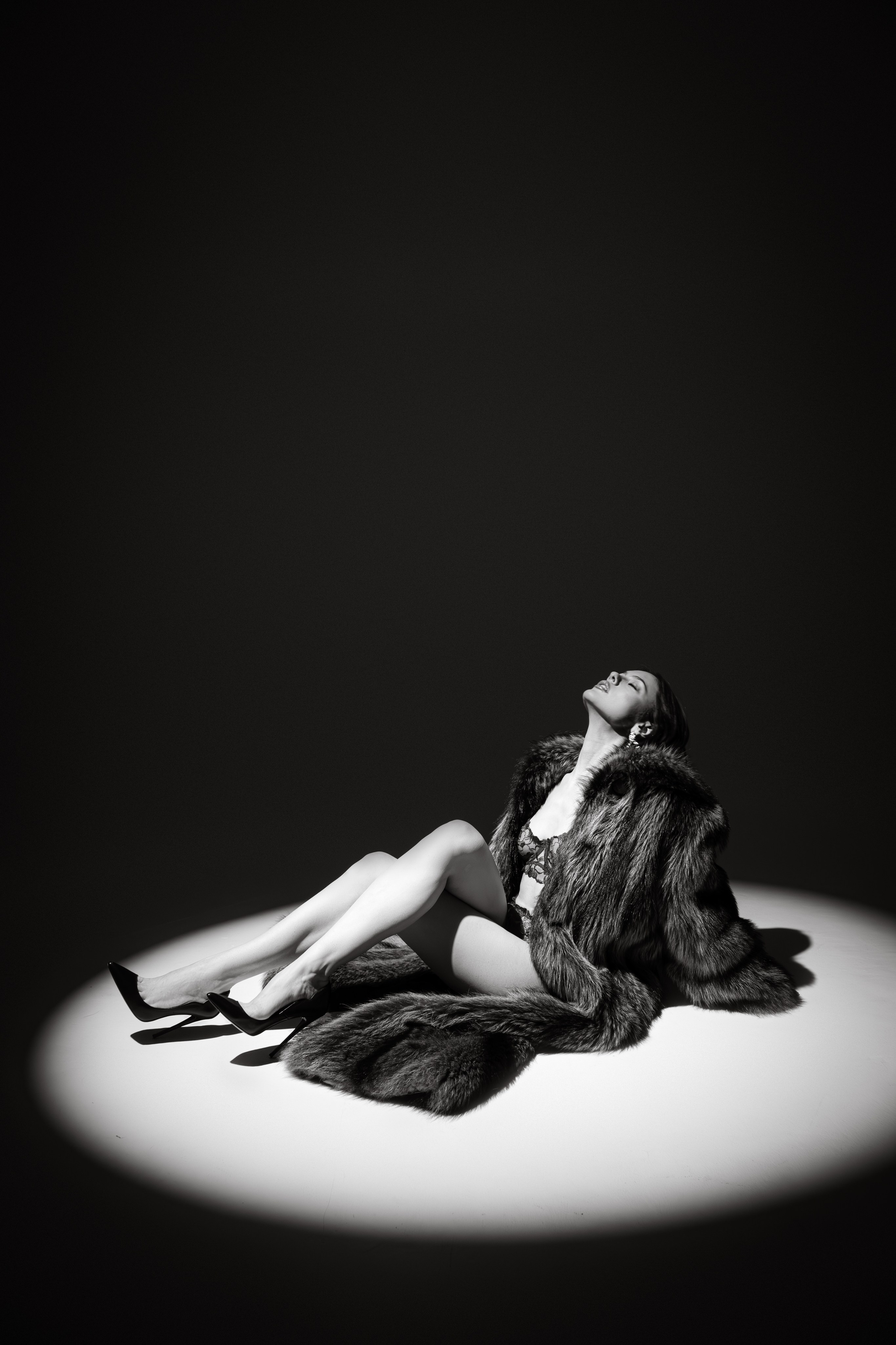 Лиза Съёмка в студии. Фотограф Новосибирск Анастасия Головерова