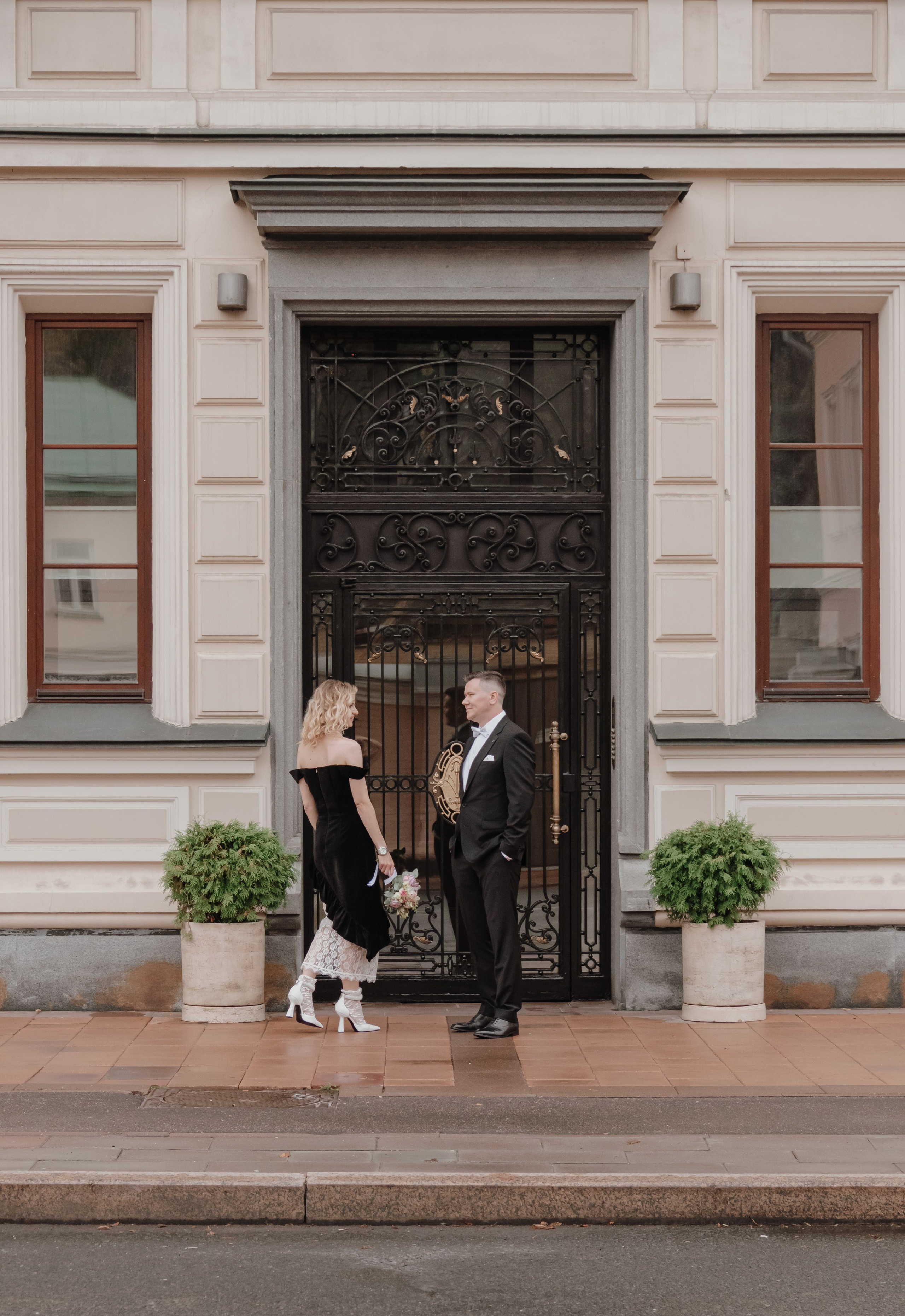 Under umbrella. Наталия Фролова. Фотограф. Москва