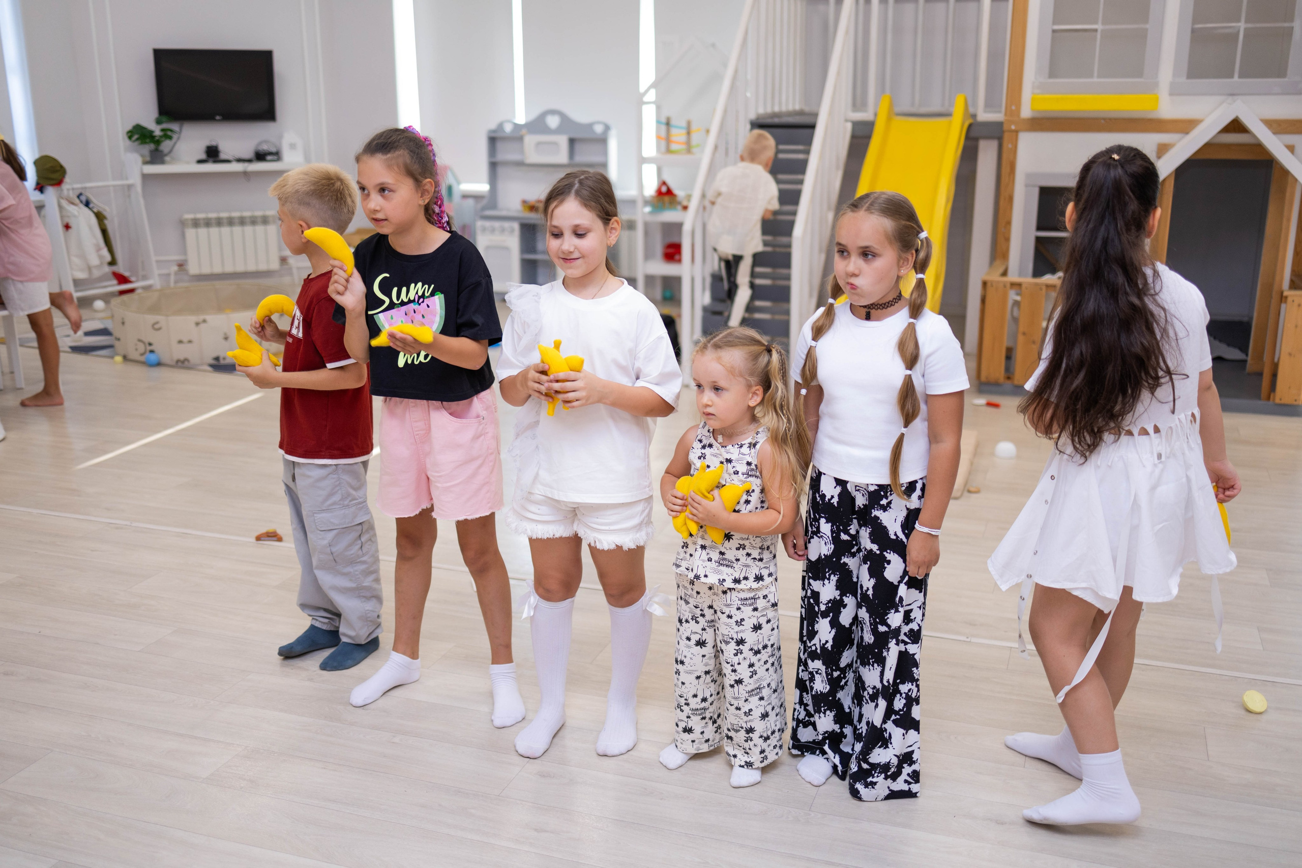 LoftKids. Свадебный и предметный фотограф Ренат Каламперов