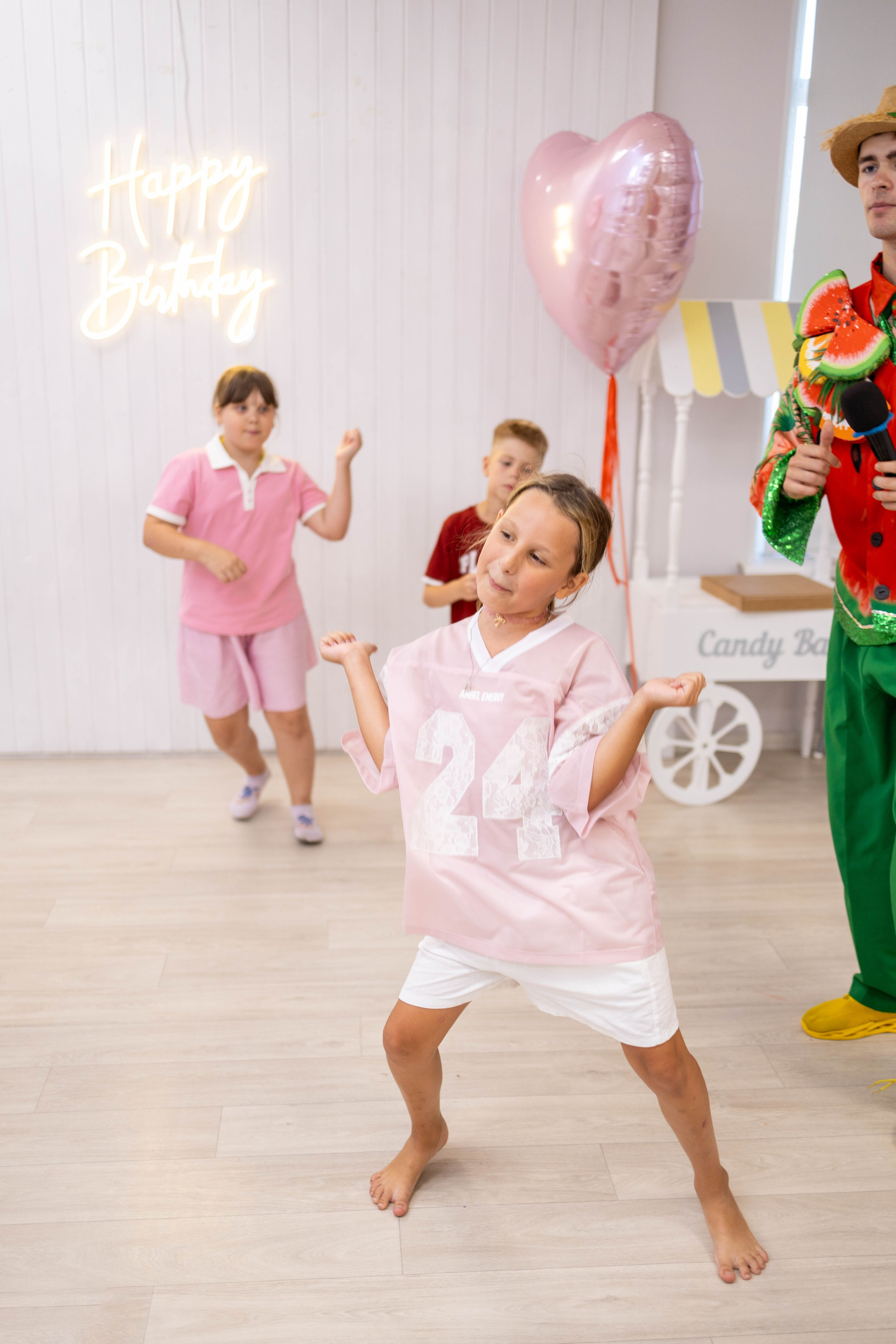LoftKids. Свадебный и предметный фотограф Ренат Каламперов
