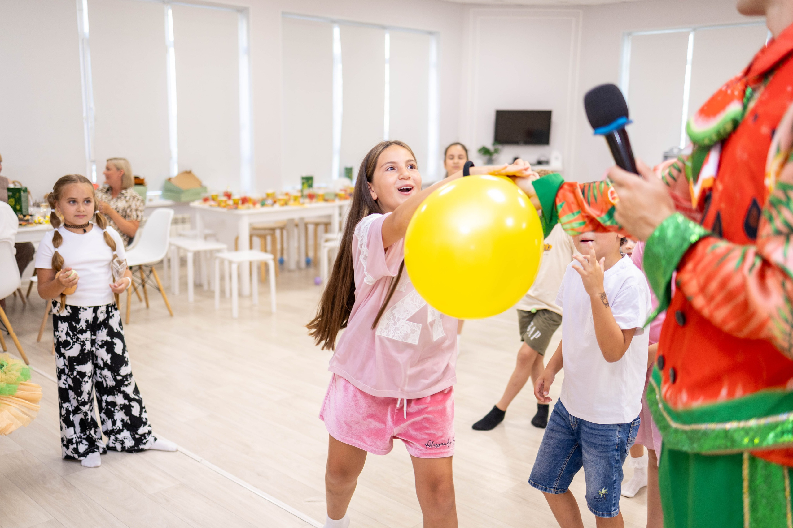 LoftKids. Свадебный и предметный фотограф Ренат Каламперов