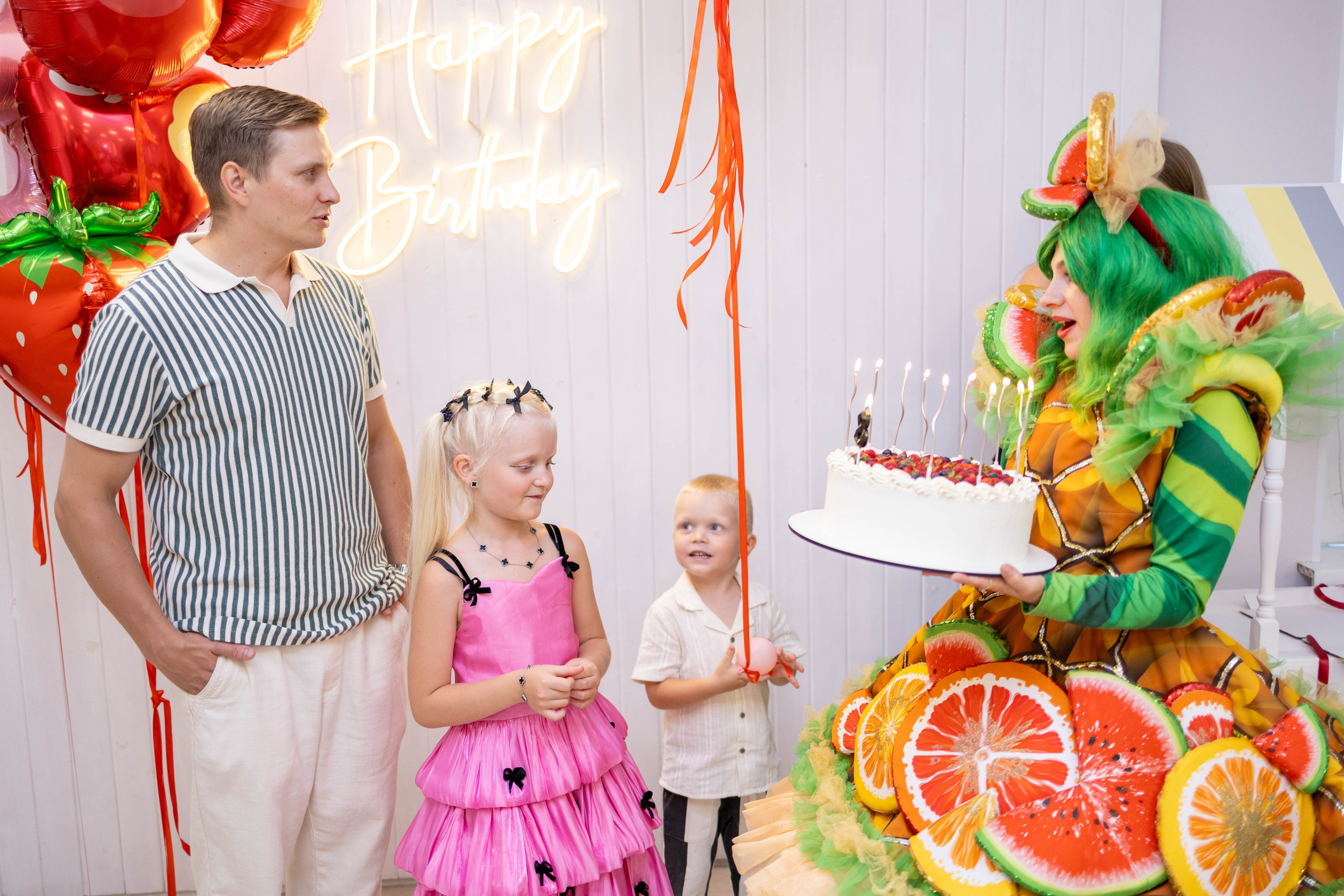 LoftKids. Свадебный и предметный фотограф Ренат Каламперов