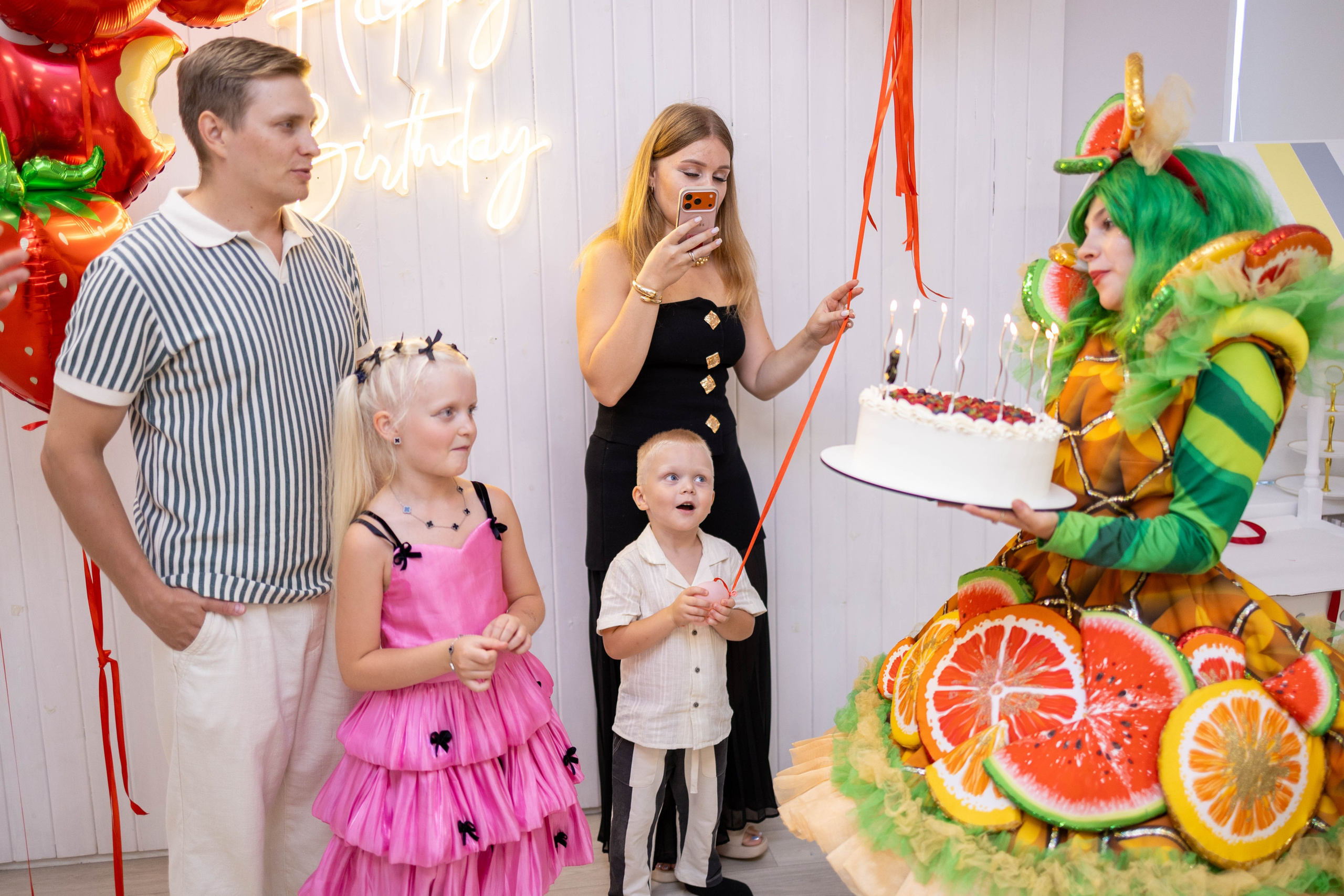 LoftKids. Свадебный и предметный фотограф Ренат Каламперов