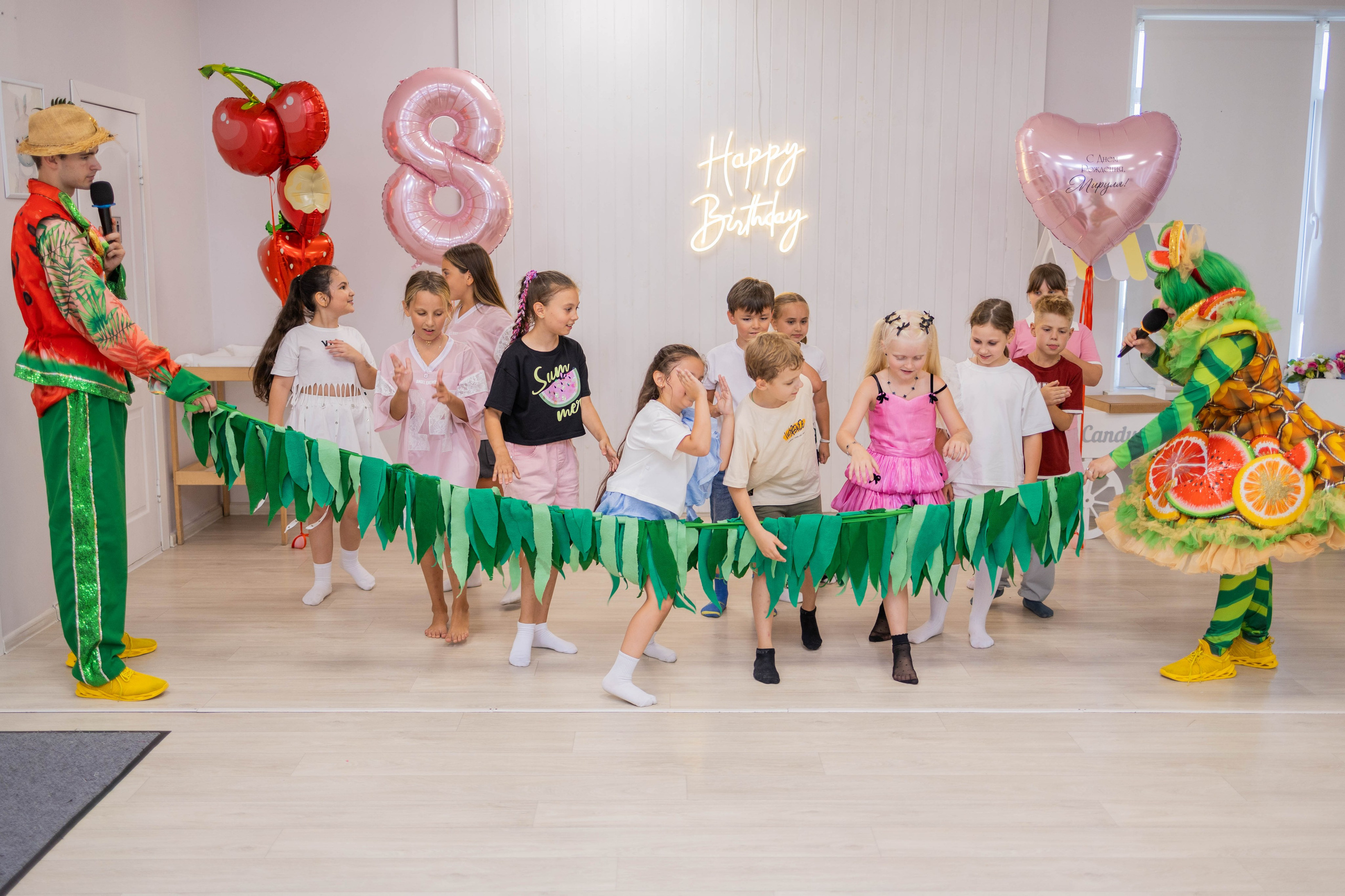 LoftKids. Свадебный и предметный фотограф Ренат Каламперов