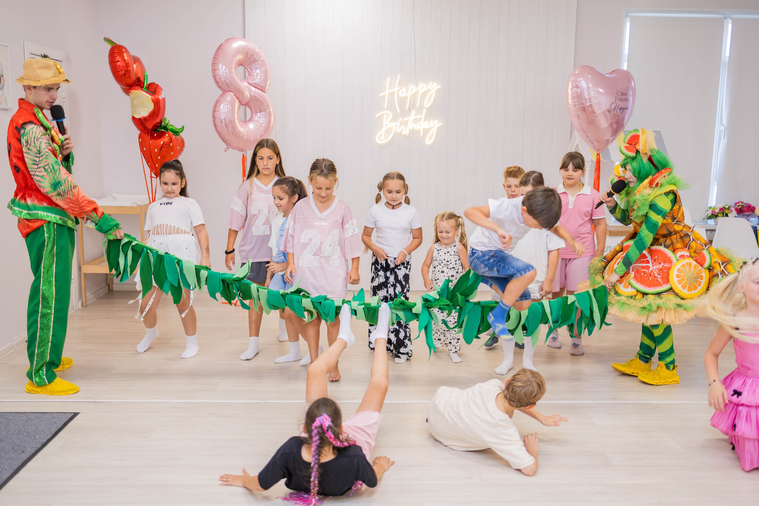 LoftKids. Свадебный и предметный фотограф Ренат Каламперов
