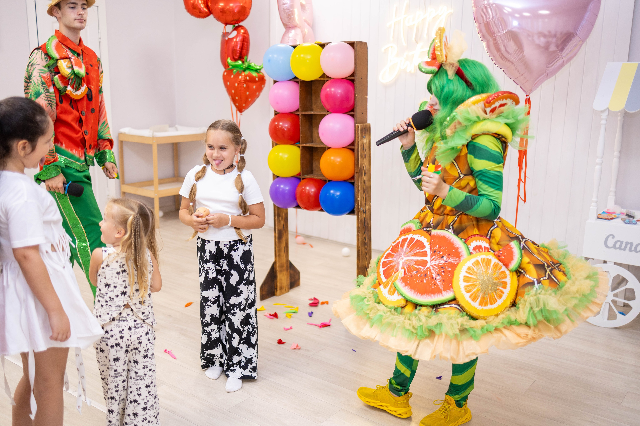LoftKids. Свадебный и предметный фотограф Ренат Каламперов