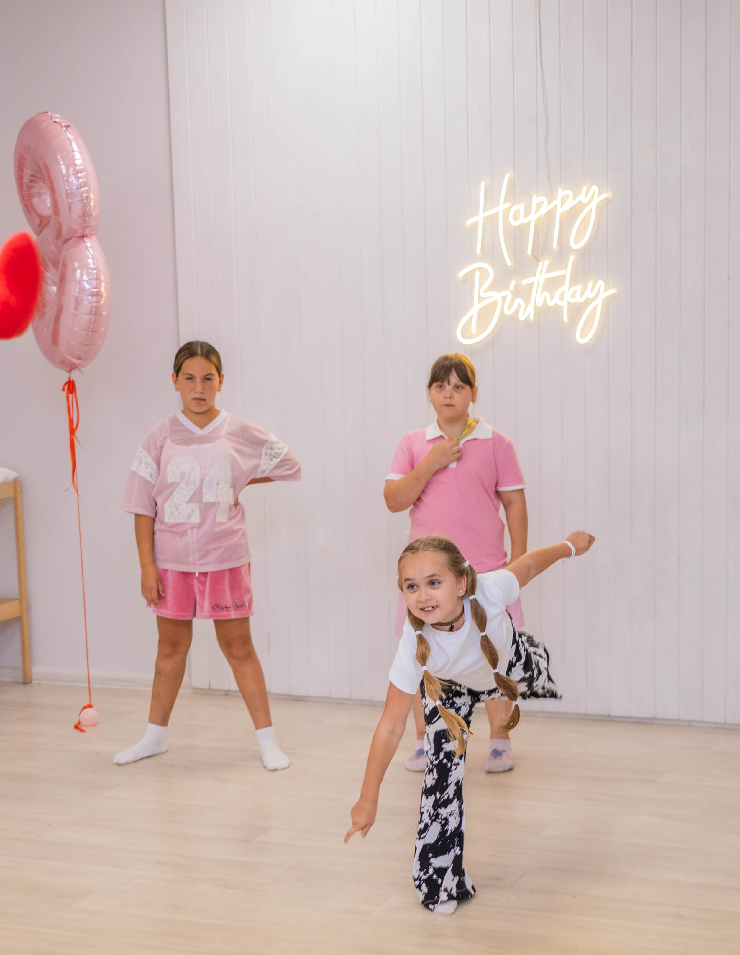LoftKids. Свадебный и предметный фотограф Ренат Каламперов