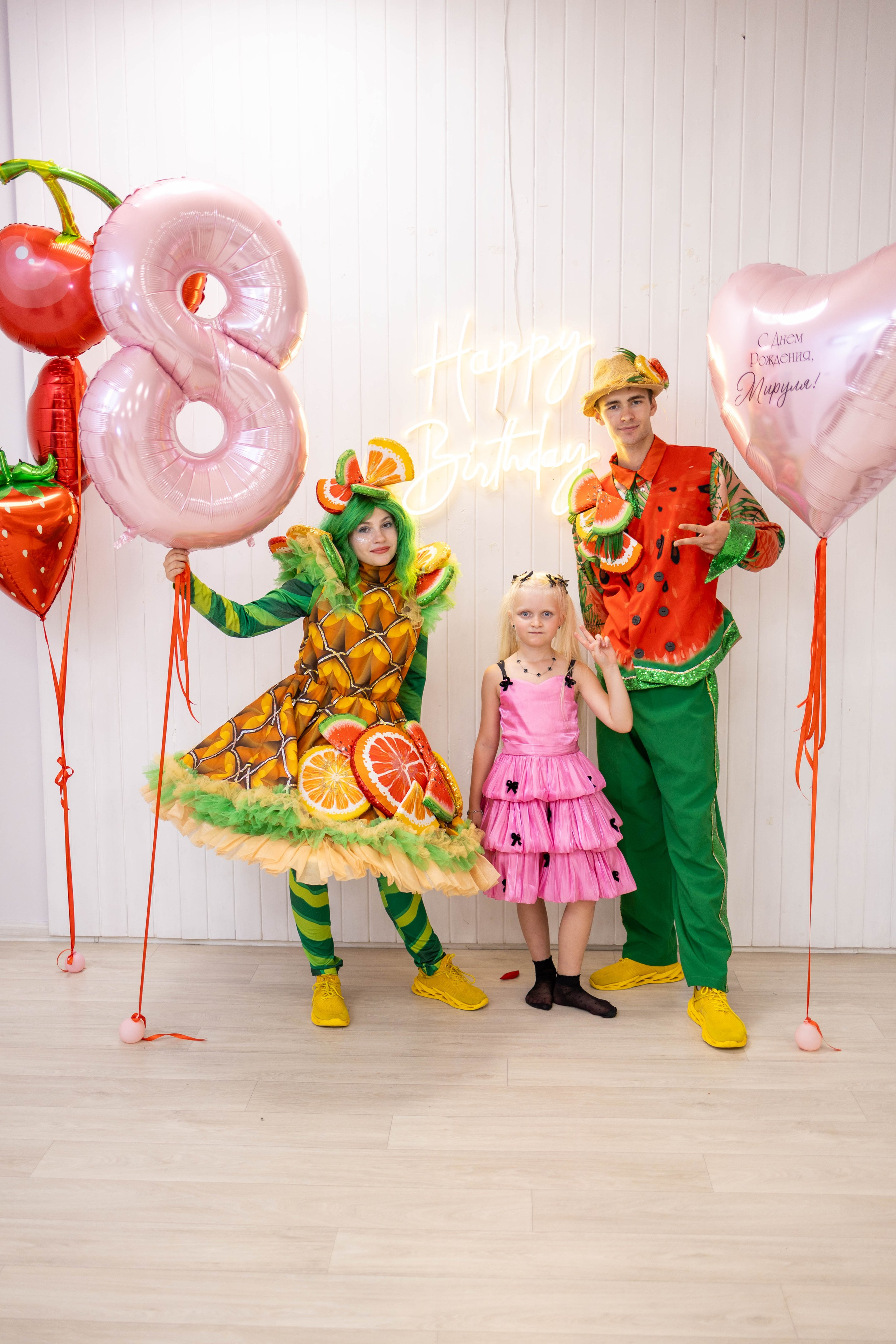 LoftKids. Свадебный и предметный фотограф Ренат Каламперов