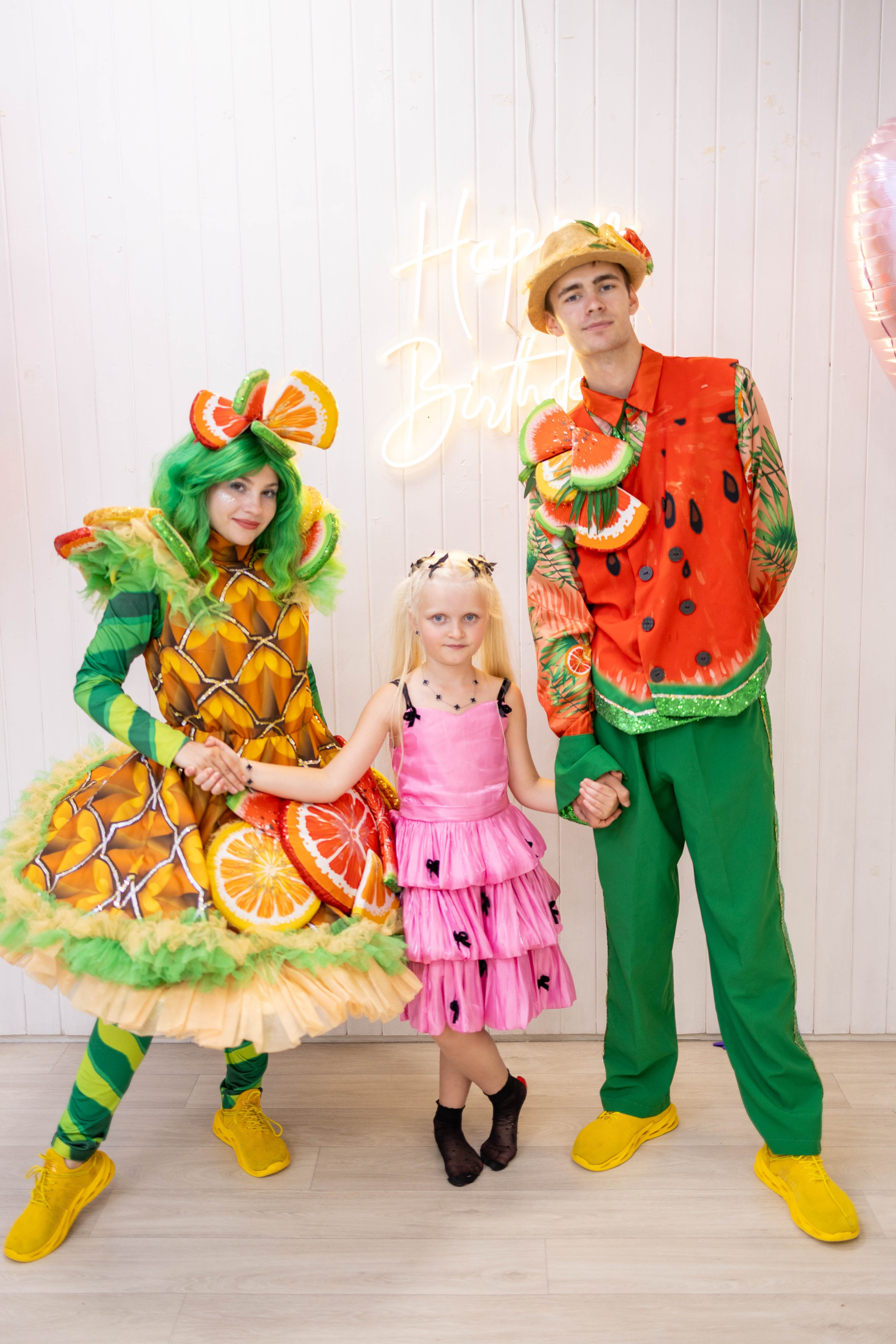 LoftKids. Свадебный и предметный фотограф Ренат Каламперов