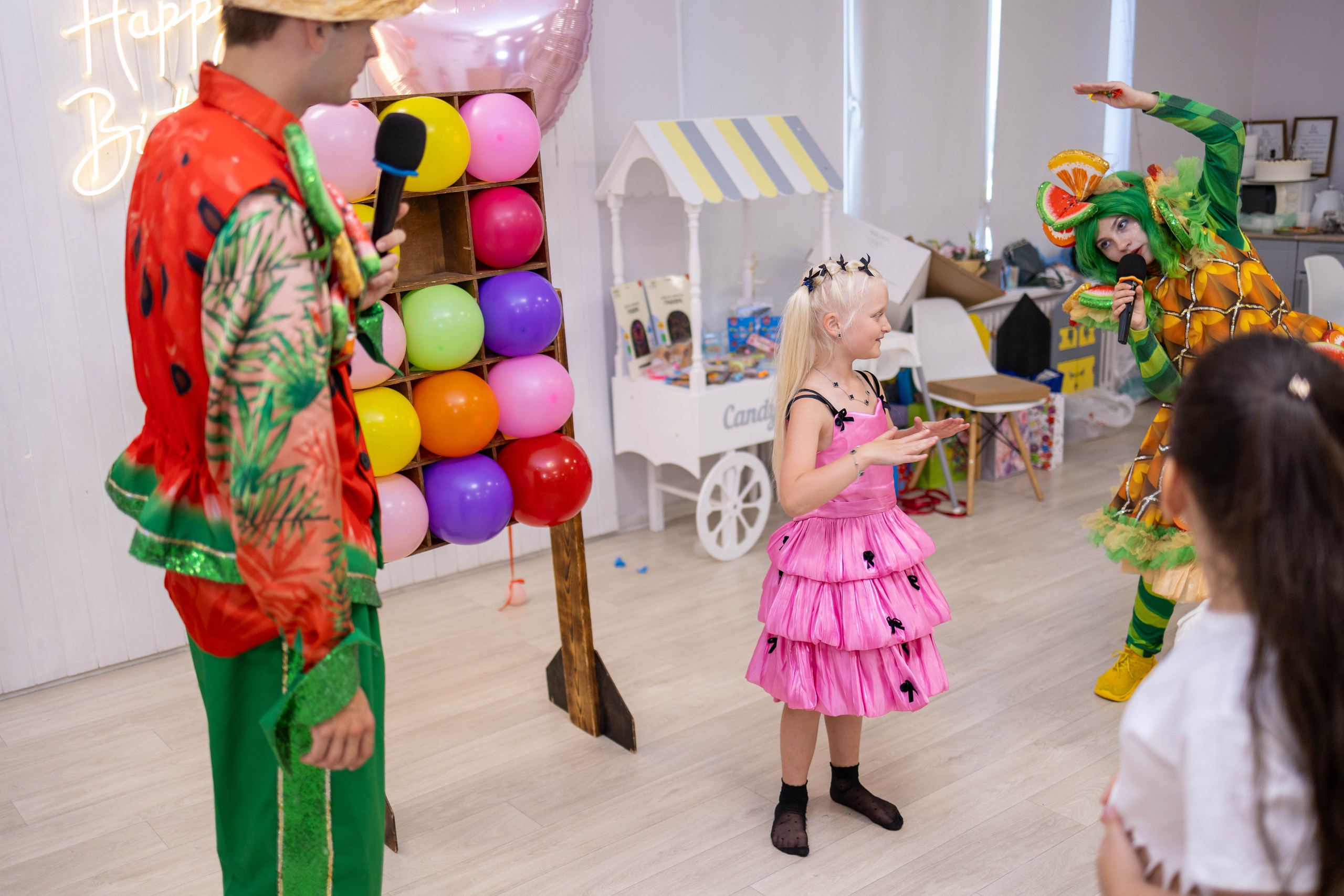 LoftKids. Свадебный и предметный фотограф Ренат Каламперов