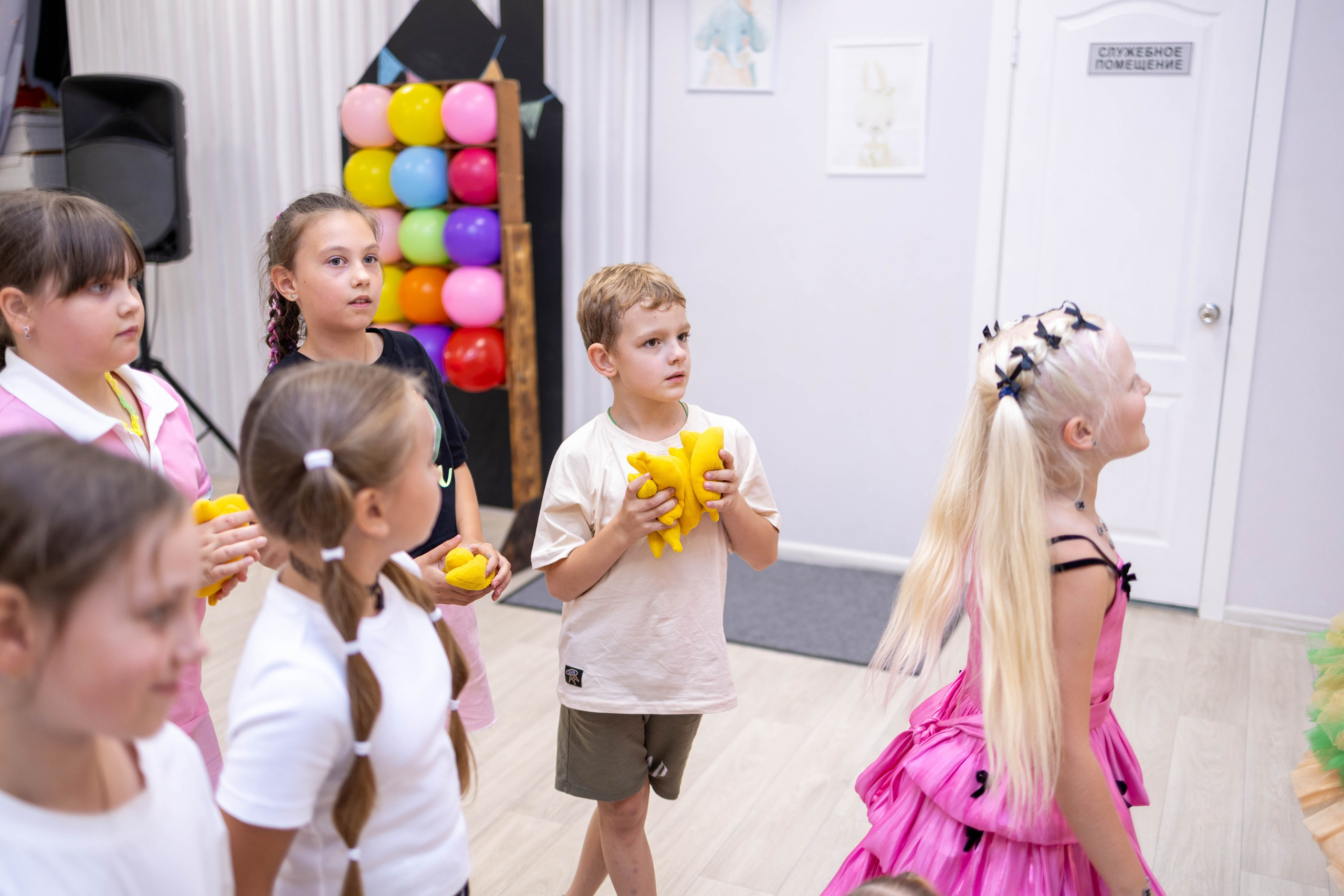 LoftKids. Свадебный и предметный фотограф Ренат Каламперов