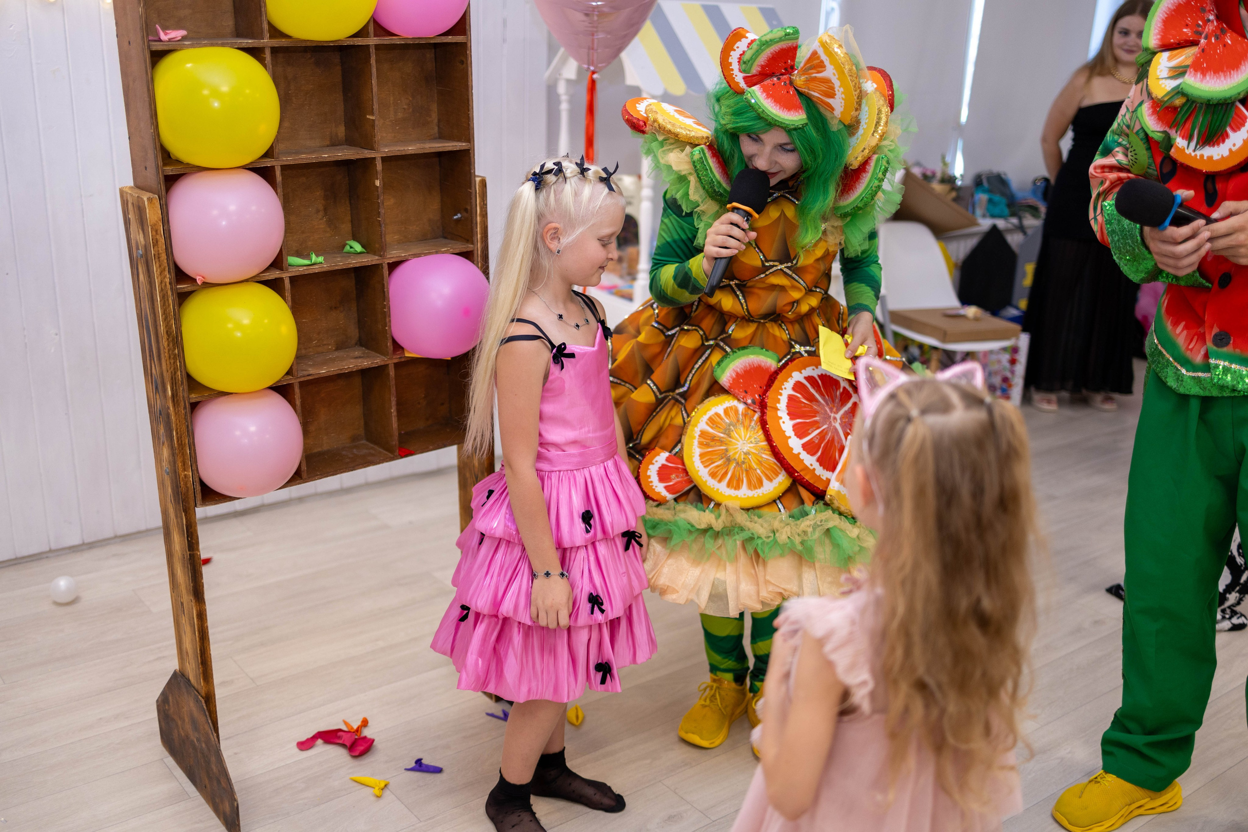 LoftKids. Свадебный и предметный фотограф Ренат Каламперов