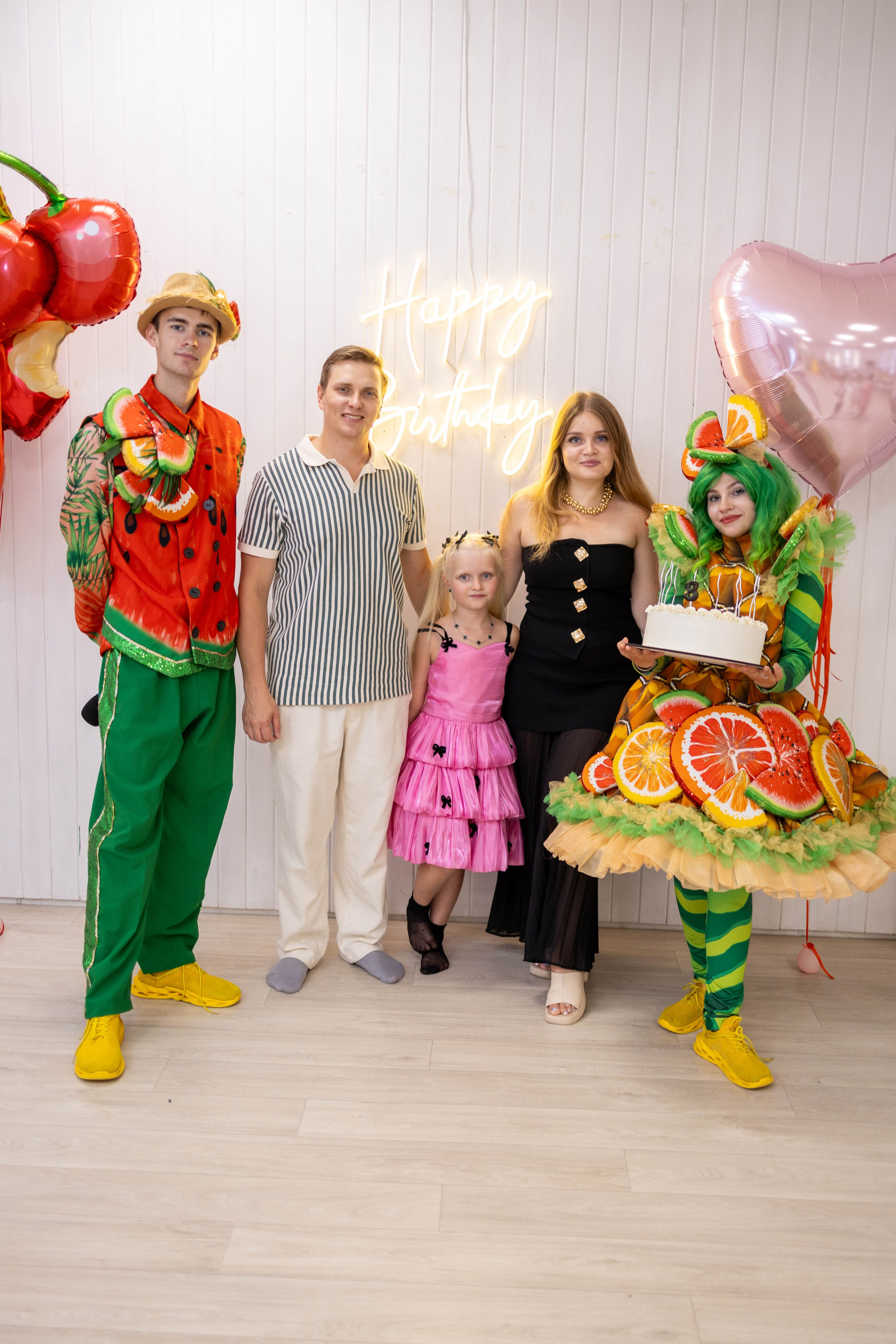 LoftKids. Свадебный и предметный фотограф Ренат Каламперов