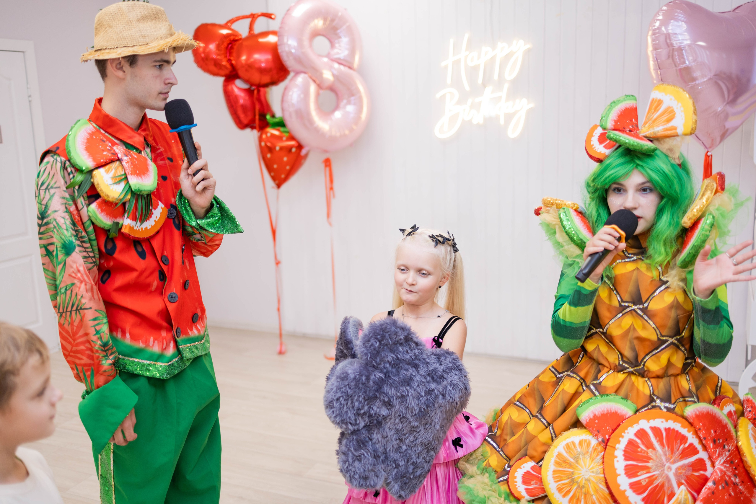 LoftKids. Свадебный и предметный фотограф Ренат Каламперов