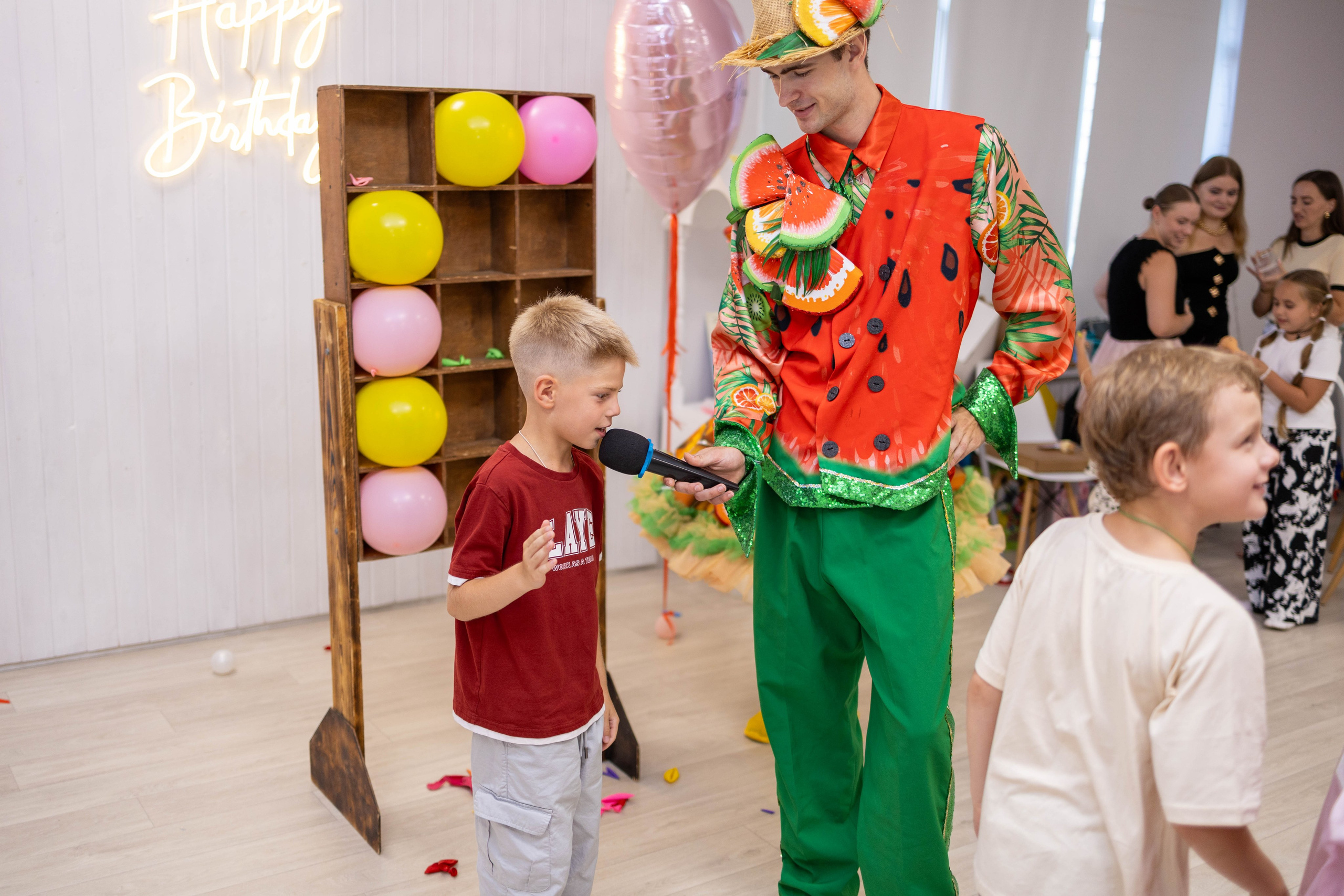 LoftKids. Свадебный и предметный фотограф Ренат Каламперов