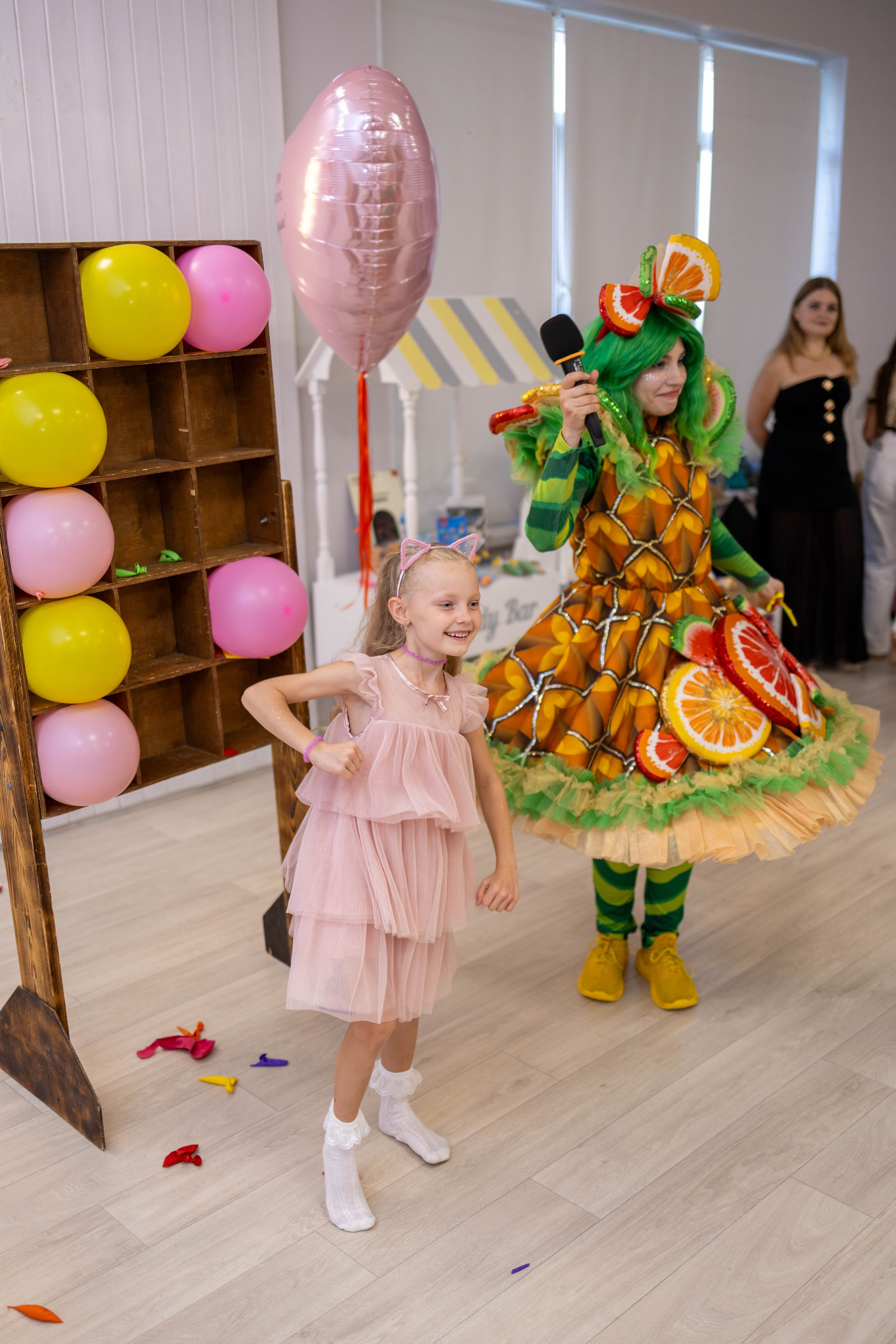 LoftKids. Свадебный и предметный фотограф Ренат Каламперов