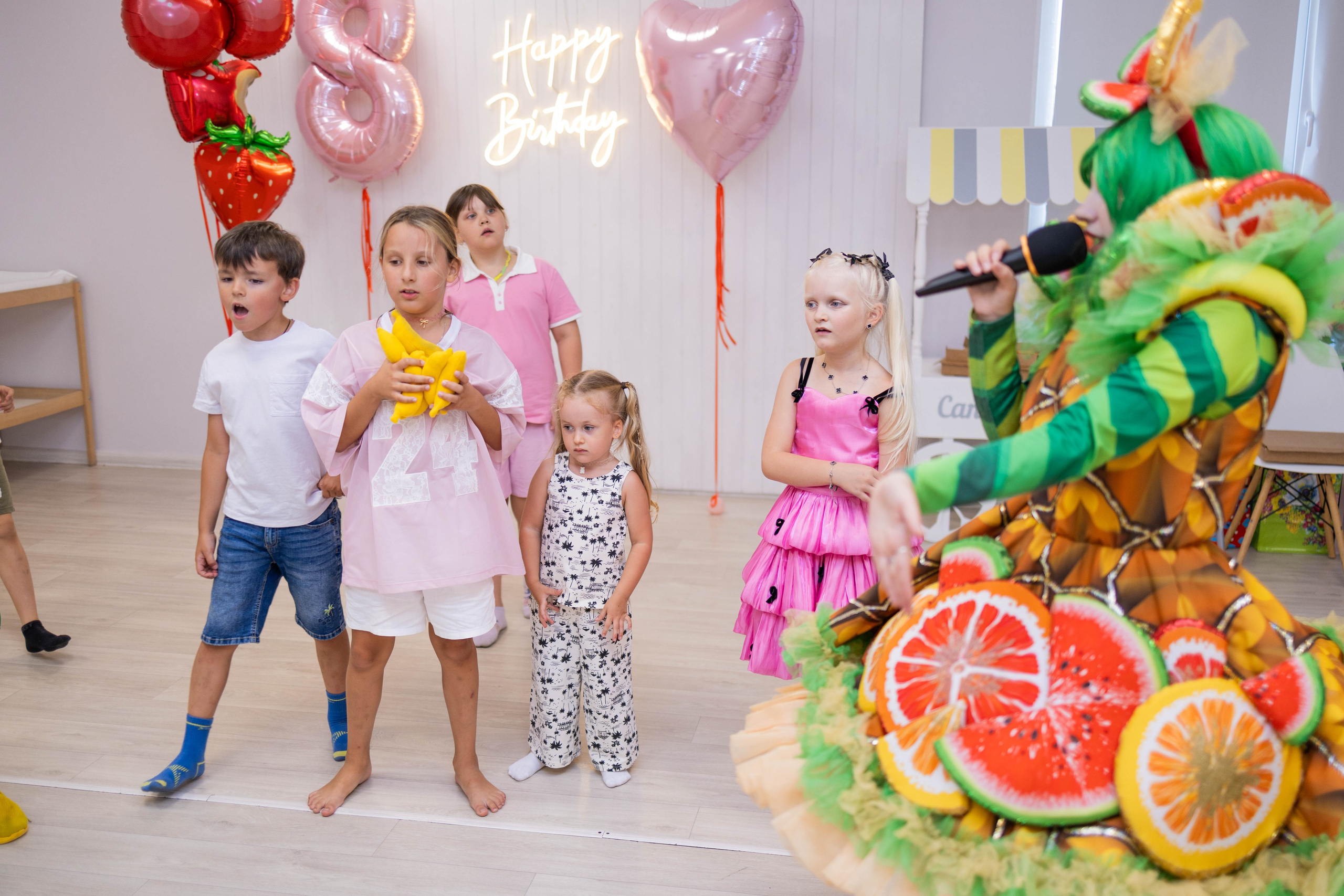 LoftKids. Свадебный и предметный фотограф Ренат Каламперов