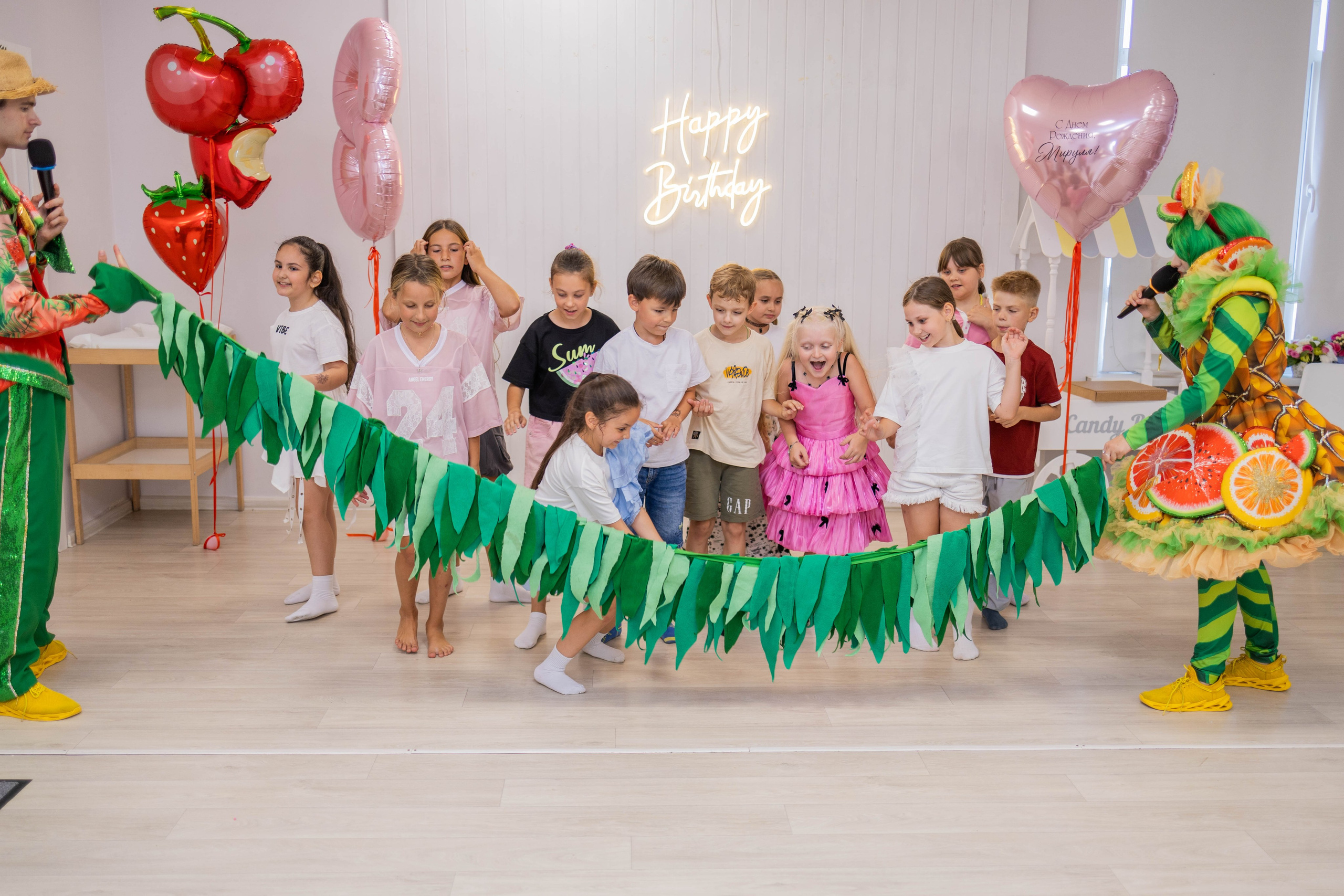 LoftKids. Свадебный и предметный фотограф Ренат Каламперов