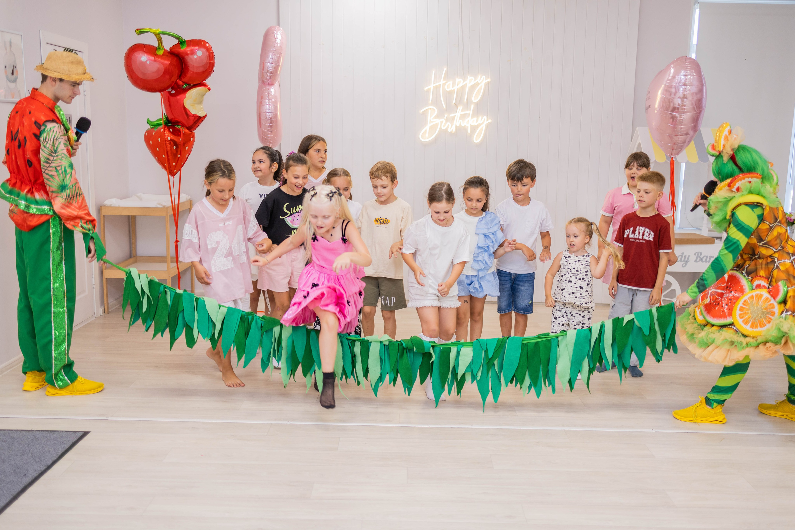 LoftKids. Свадебный и предметный фотограф Ренат Каламперов