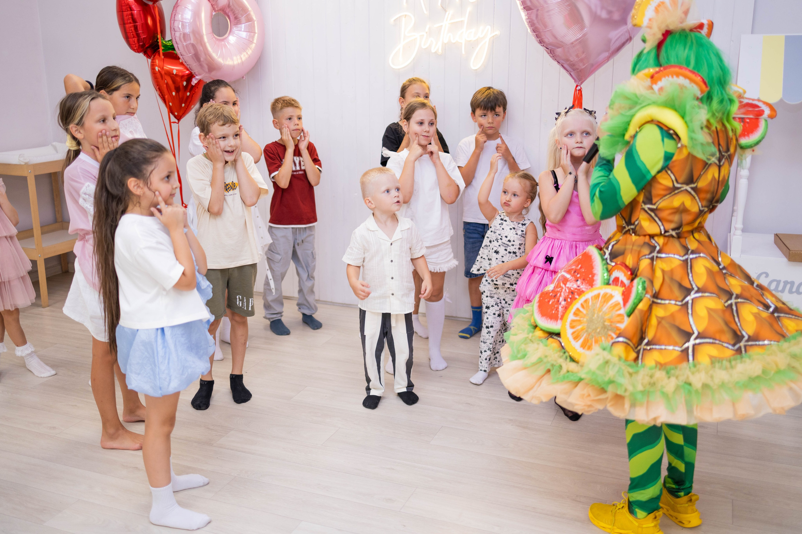 LoftKids. Свадебный и предметный фотограф Ренат Каламперов