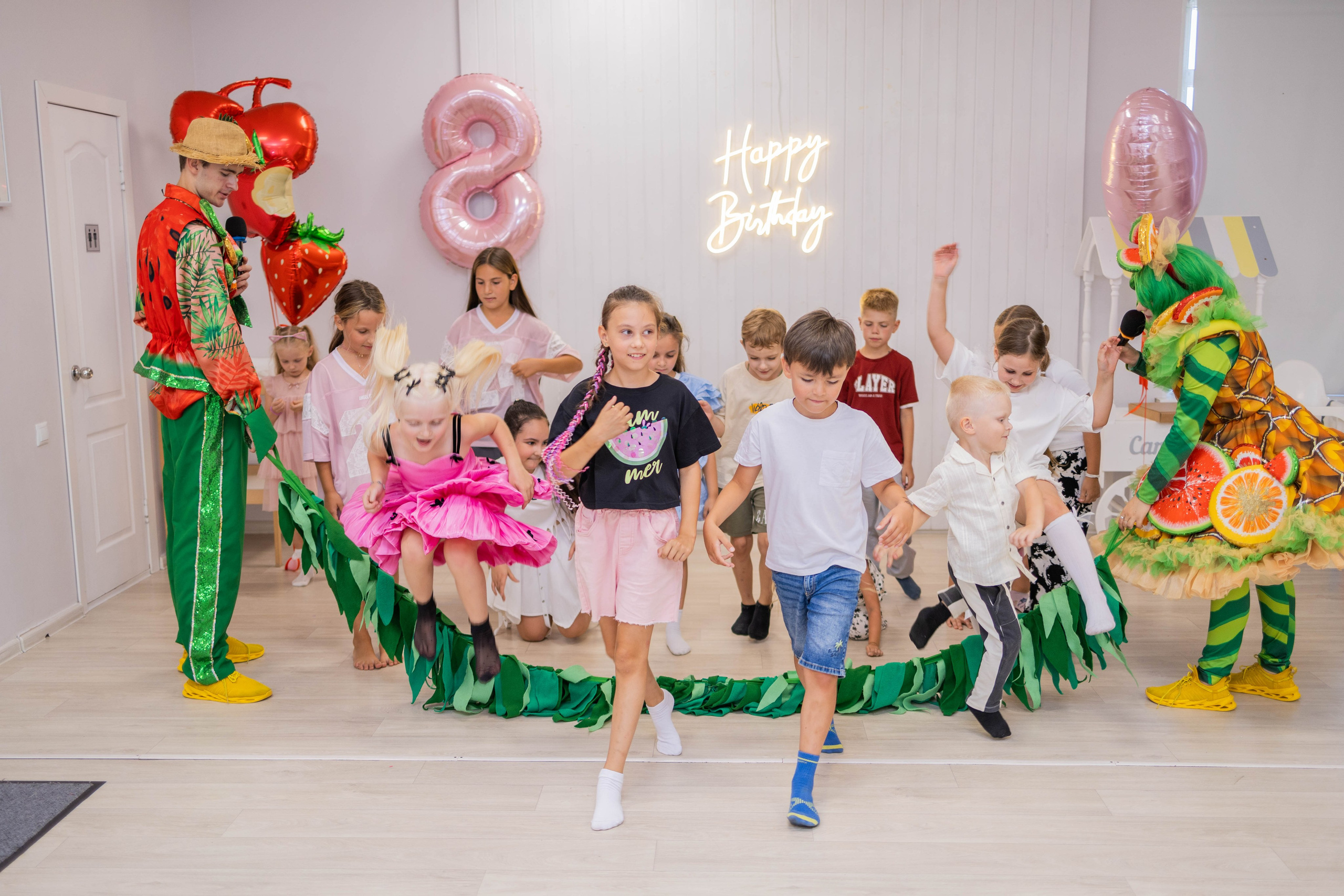 LoftKids. Свадебный и предметный фотограф Ренат Каламперов